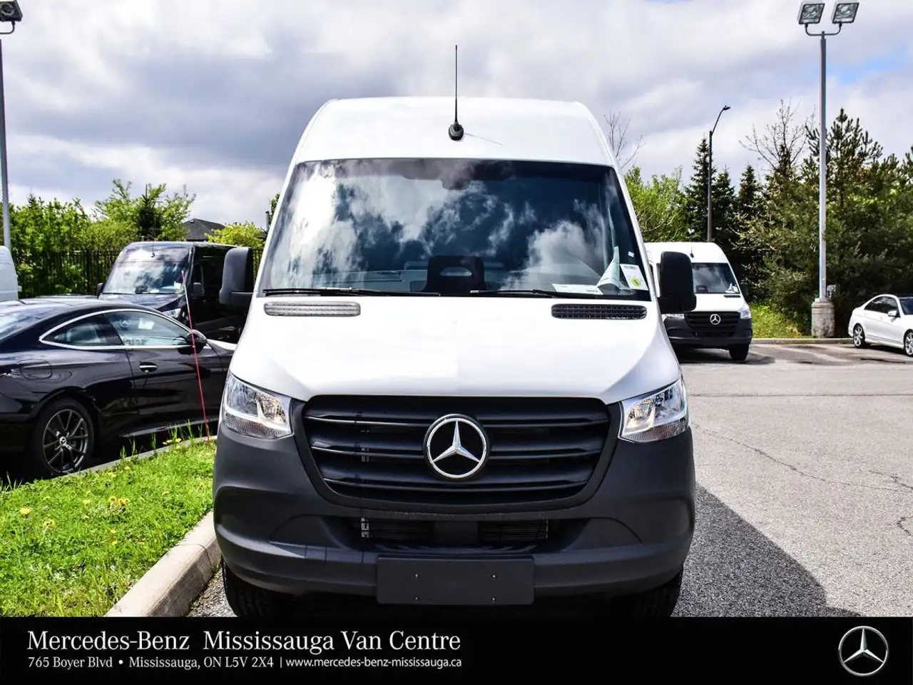 Mercedes-Benz Sprinter снимка Mercedes-Benz Sprinter