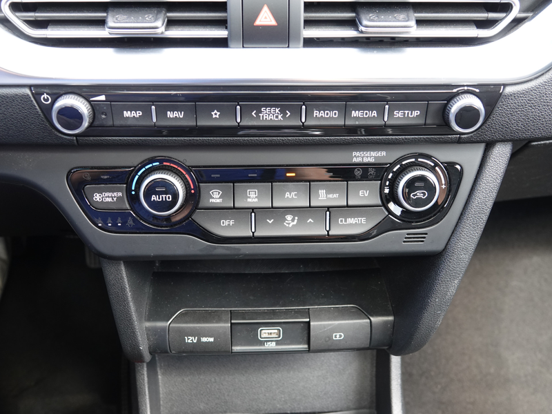 Kia e-Niro DynamicPlusLine 64 kWh SOH 97,6% | SCHUIFDAK | H-L — photo 25