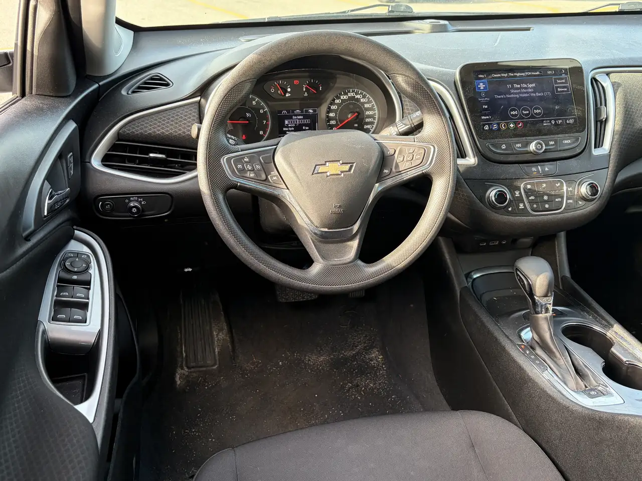 Chevrolet Malibu снимка Chevrolet Malibu