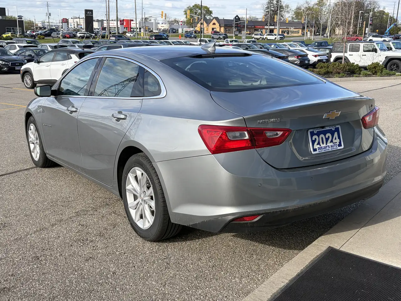 Chevrolet Malibu снимка Chevrolet Malibu