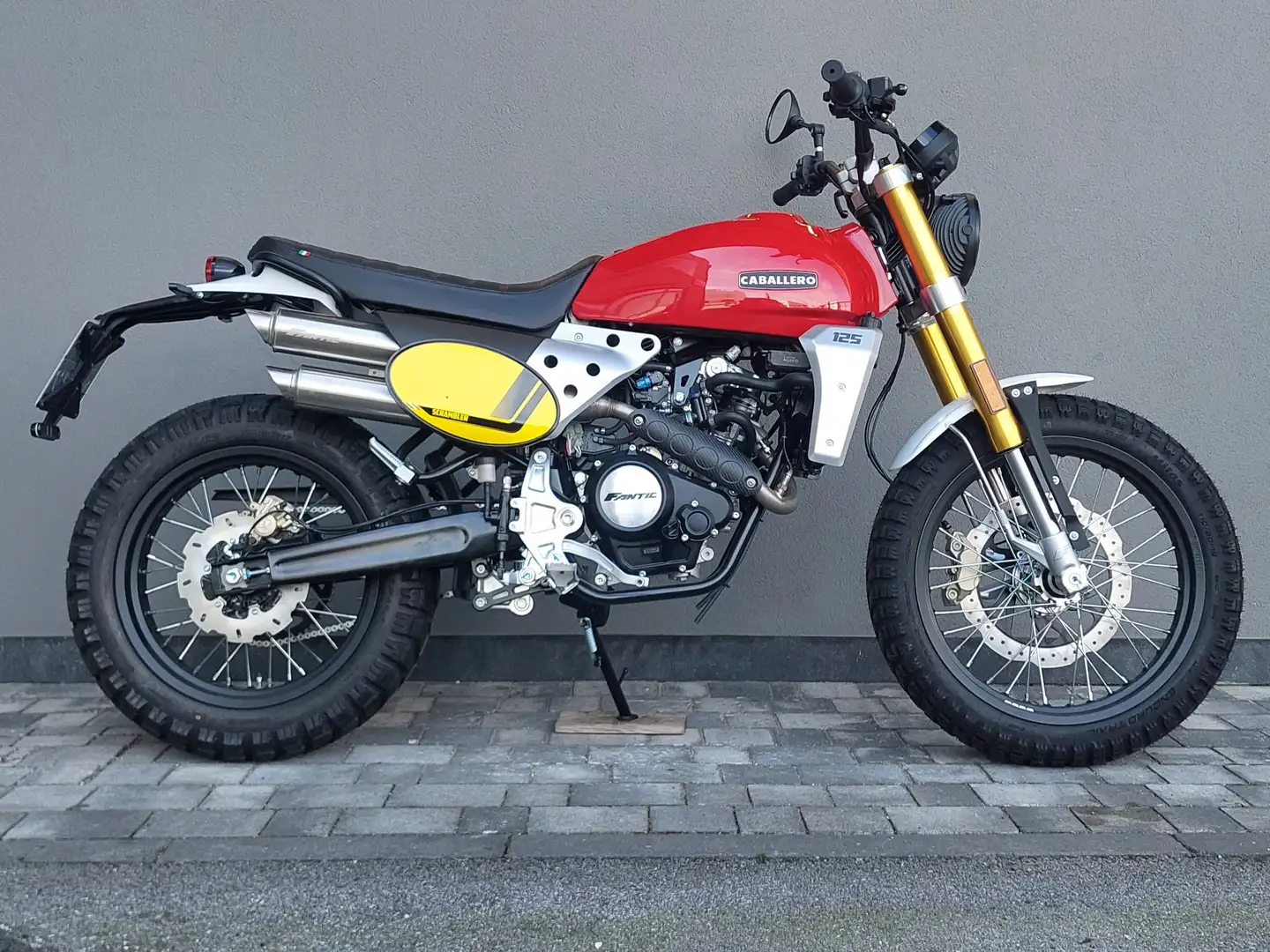 Fantic Caballero 125 Scrambler Rosso - 1