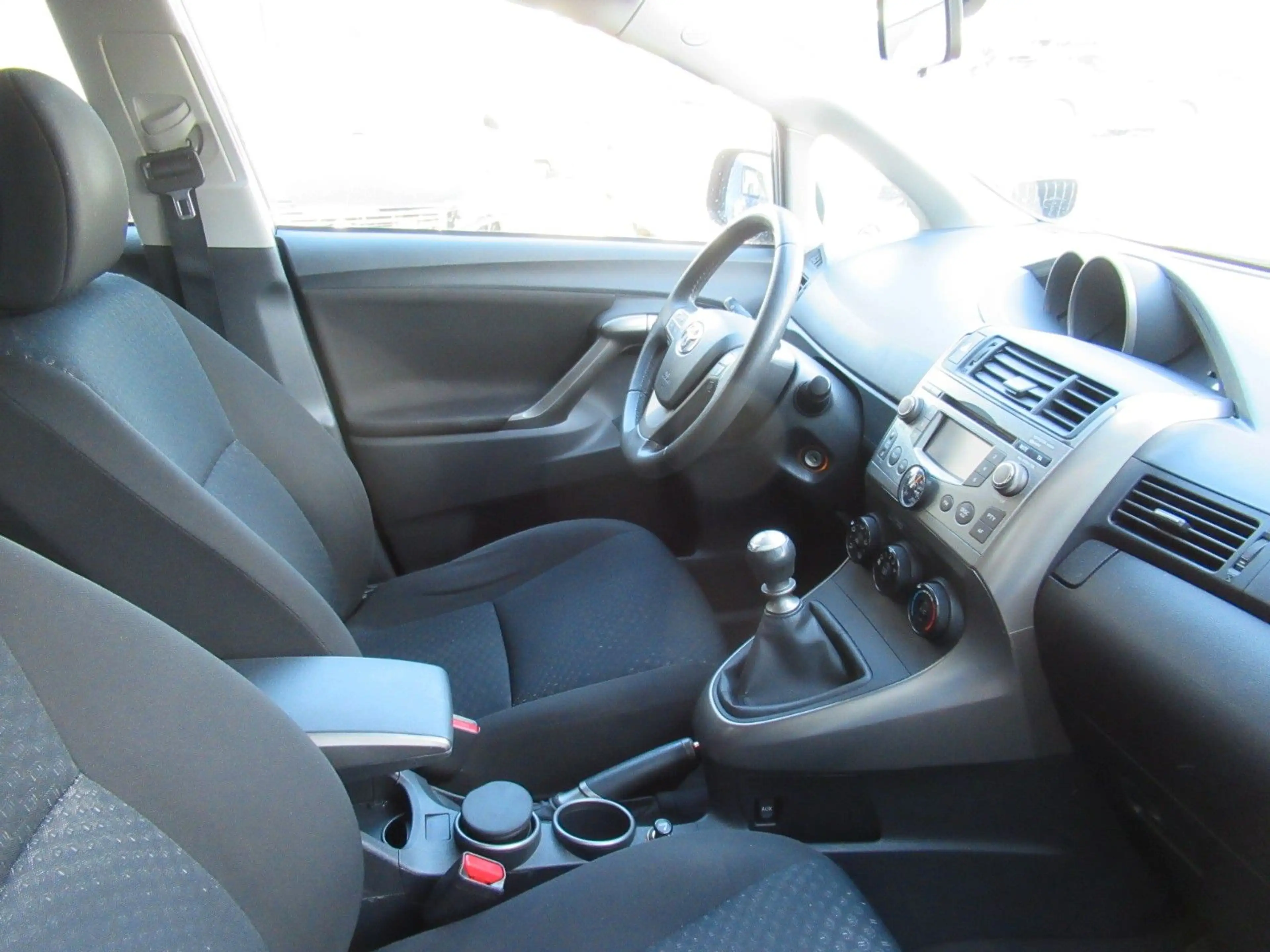 Toyota Verso Life 1.8 KLIMA*PDC*7 SITZER*1.HAND — photo 6
