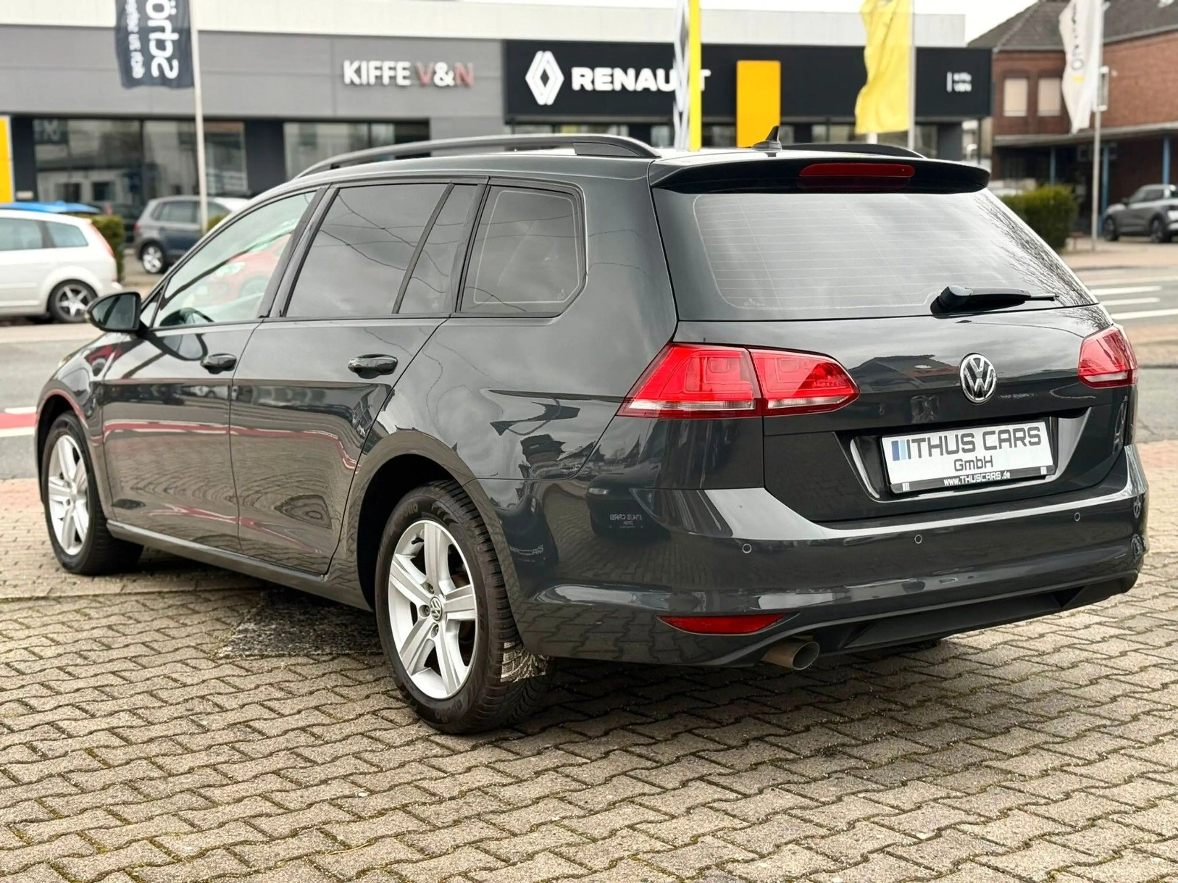 Volkswagen Golf VII Variant Trendline BMT*Automatik — photo 3
