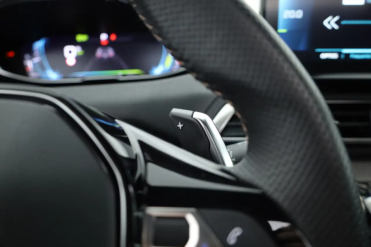 Peugeot 3008 1.6 HYbrid 225 GT Rijklaar! Pano Adapt. Crui, миниатюра 20
