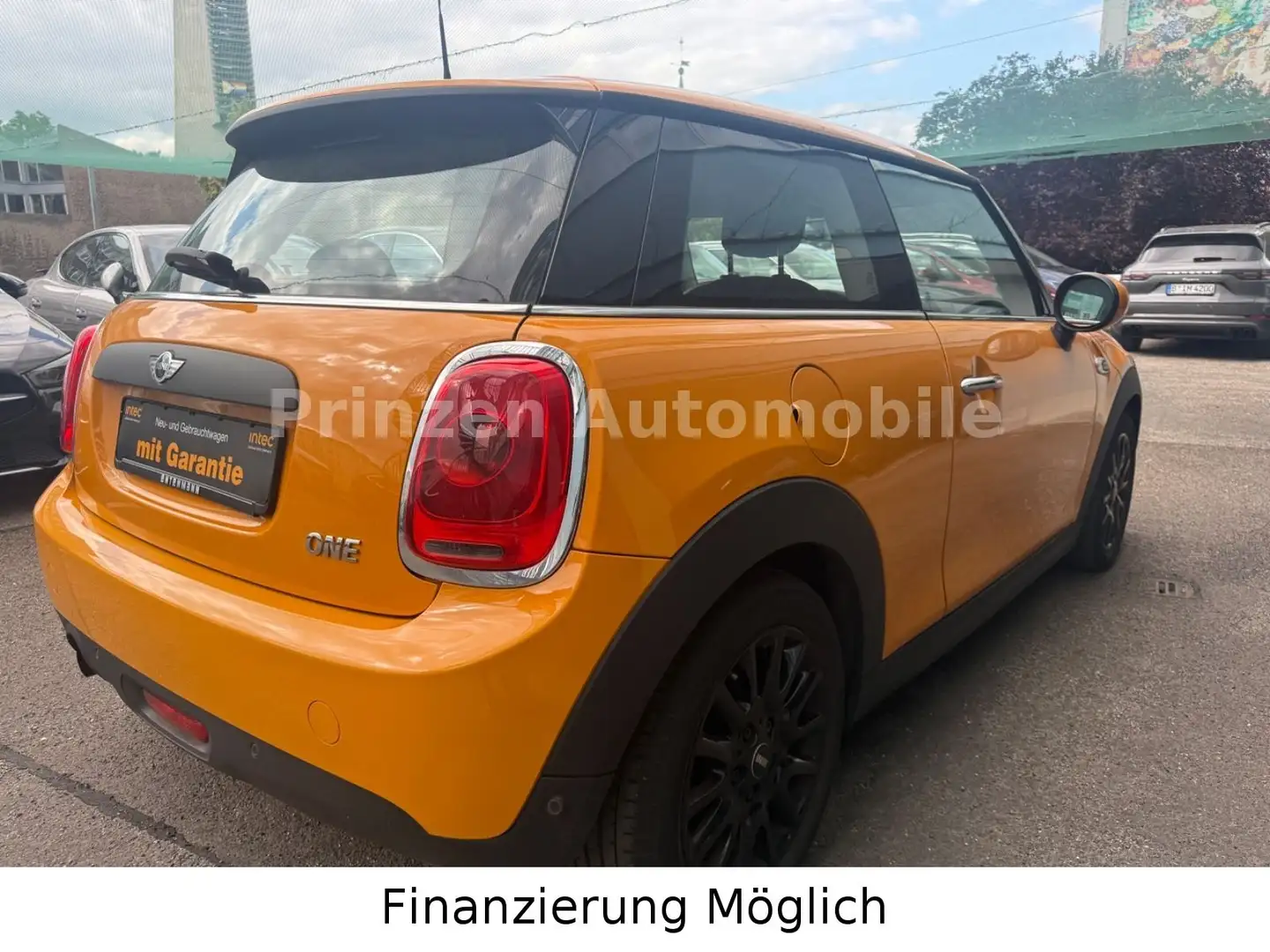 MINI One 1,2 PEPPER* KLIMA*PDC*SITZHZG*1.HAND* Orange - 2