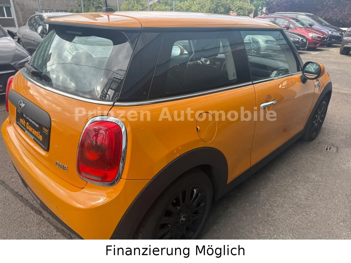 MINI One 1,2 PEPPER* KLIMA*PDC*SITZHZG*1.HAND* Orange - 2