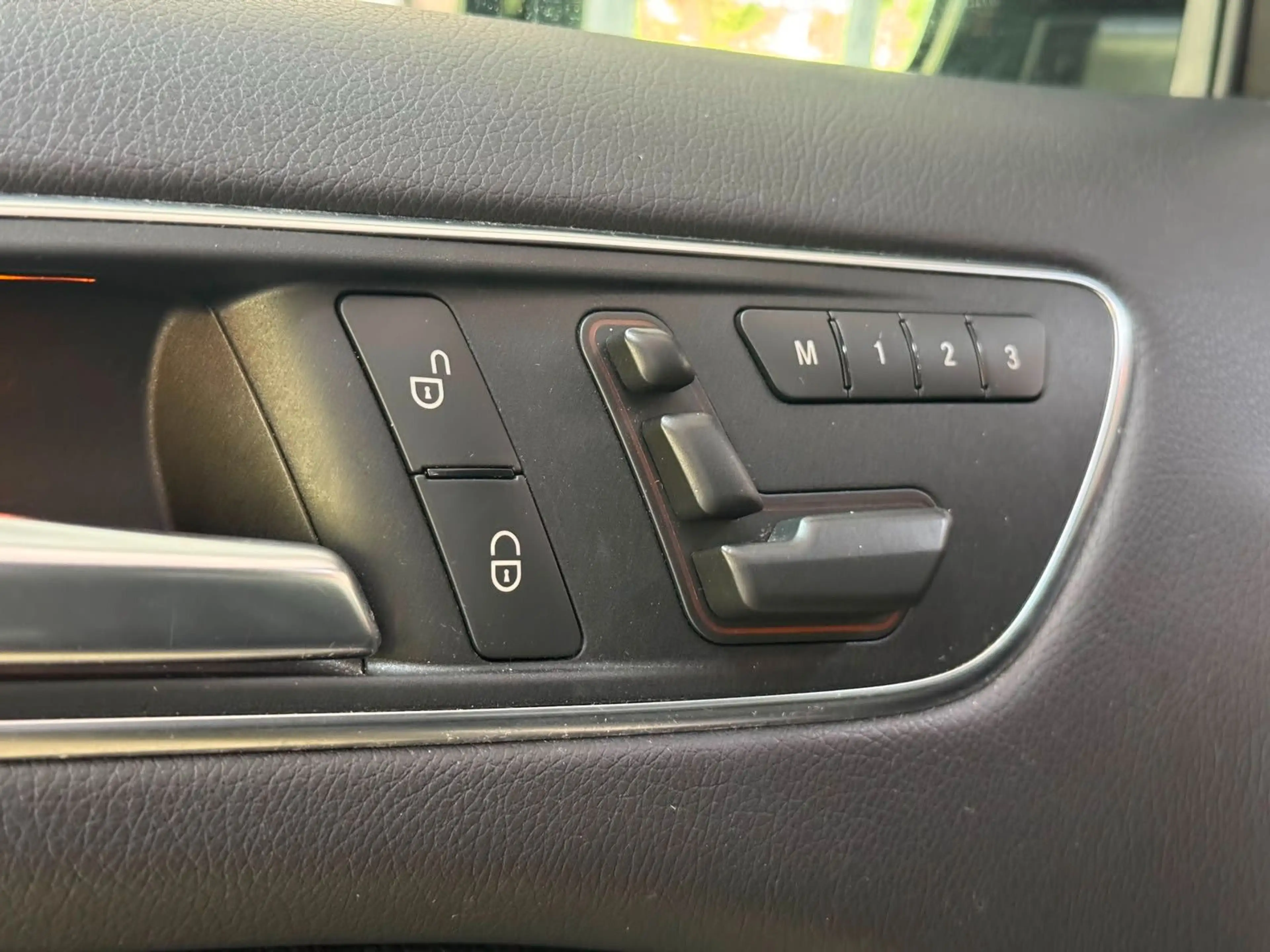 Mercedes-Benz B 220 *4Matic*H/K*MEMORY*PANO*ILS*ACC*Kamera — photo 35