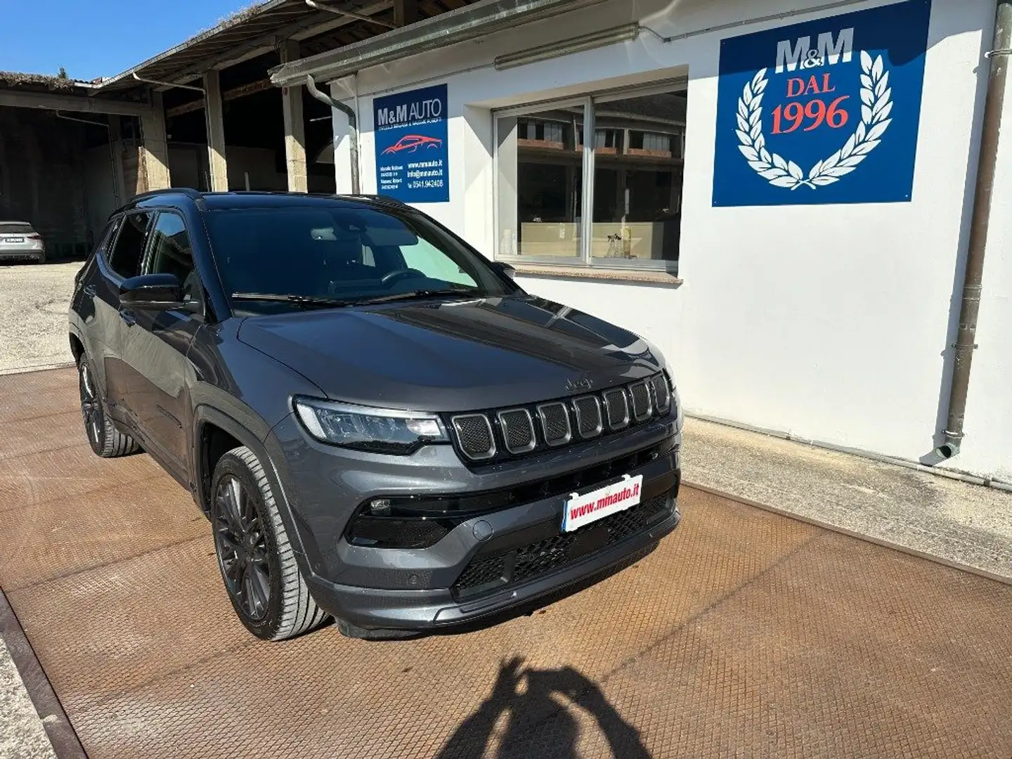 Jeep Compass 1.6 Multijet II 2WD S NAVIG!!!!! Grau - 2