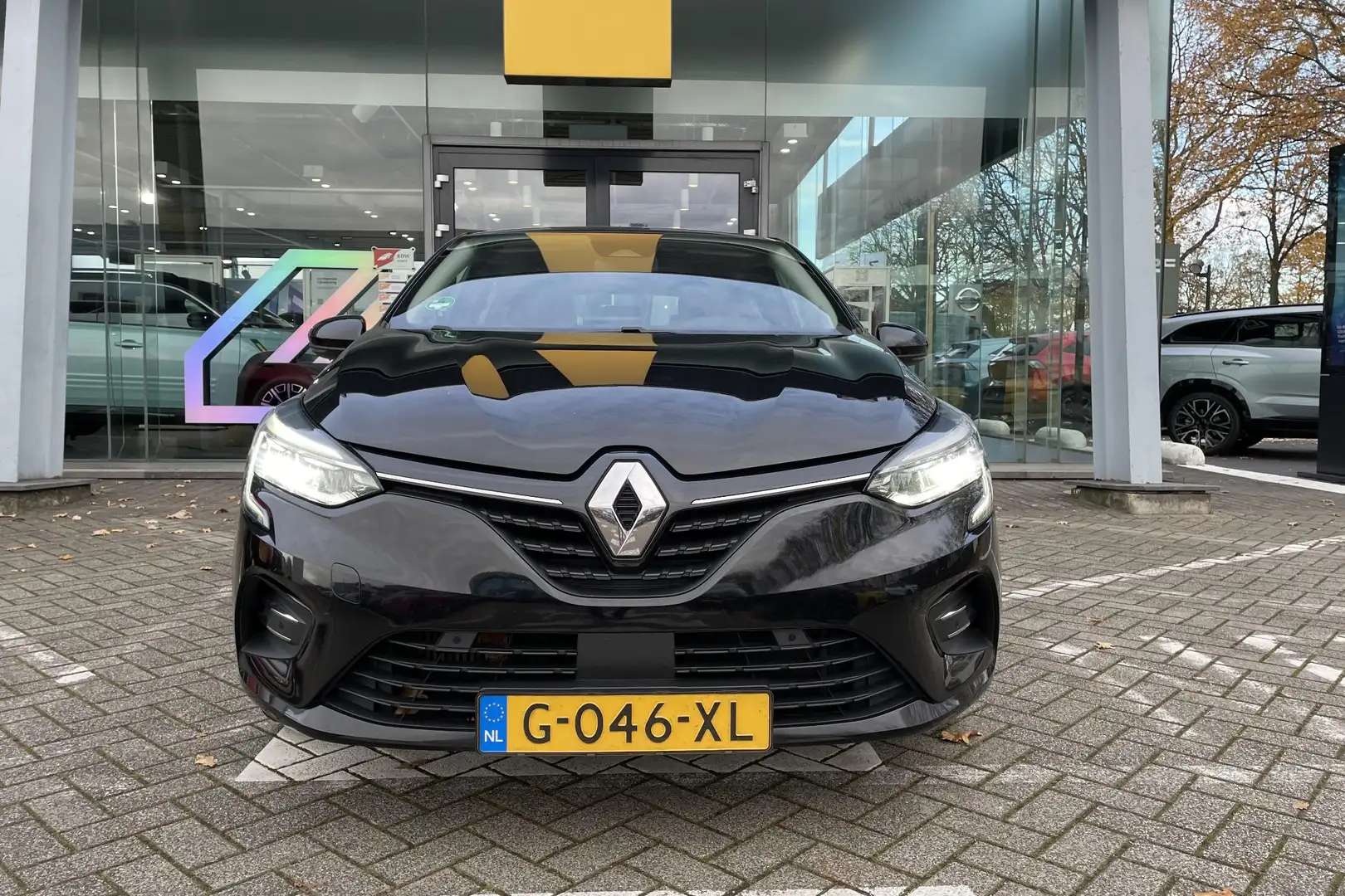 Renault Clio TCe 100PK Intens | NIEUW MODEL | 1ste EIGENAAR / N Noir - 2