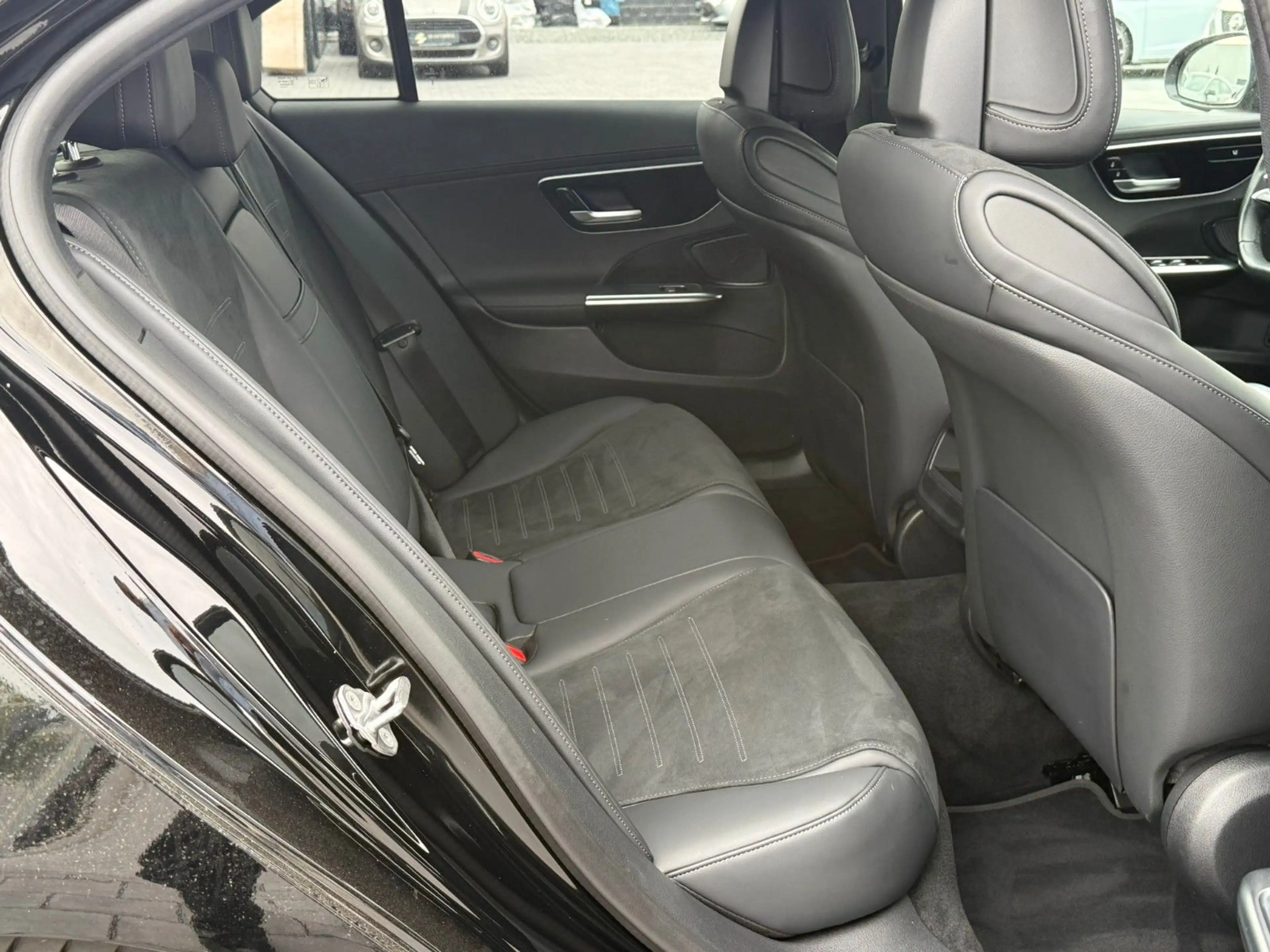 Mercedes-Benz C 300 Limousine AMG-LINE*BURMESTER*SPUR-ASSIST* — photo 13
