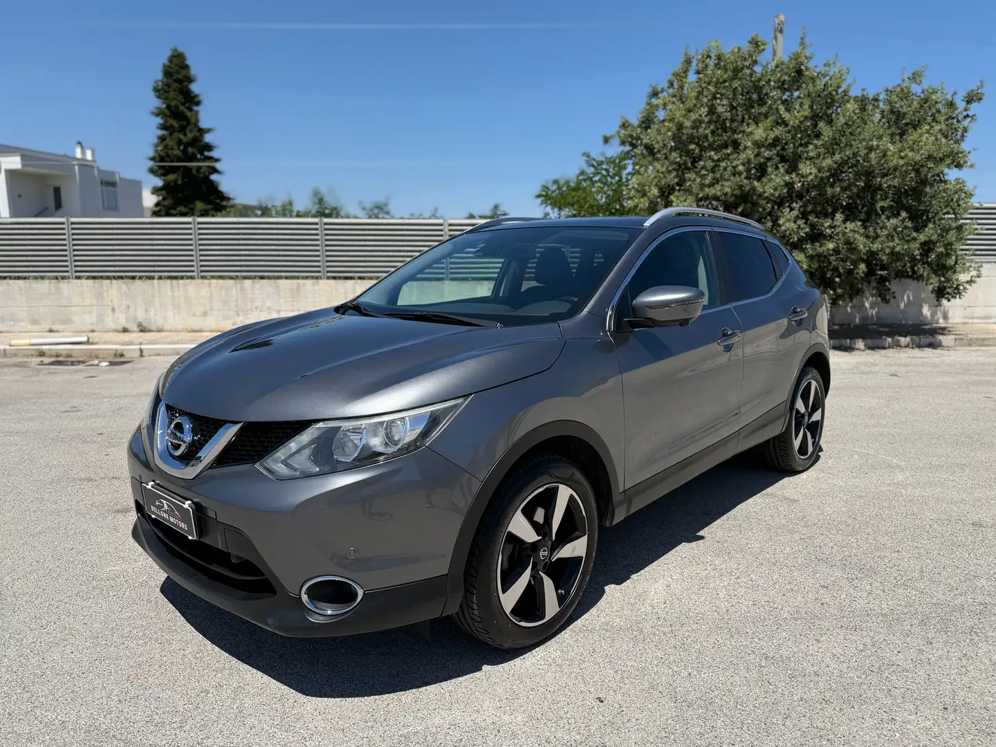 Nissan Qashqai 1.6 dci Black edition 2wd 130cv xtronic Gris - 1