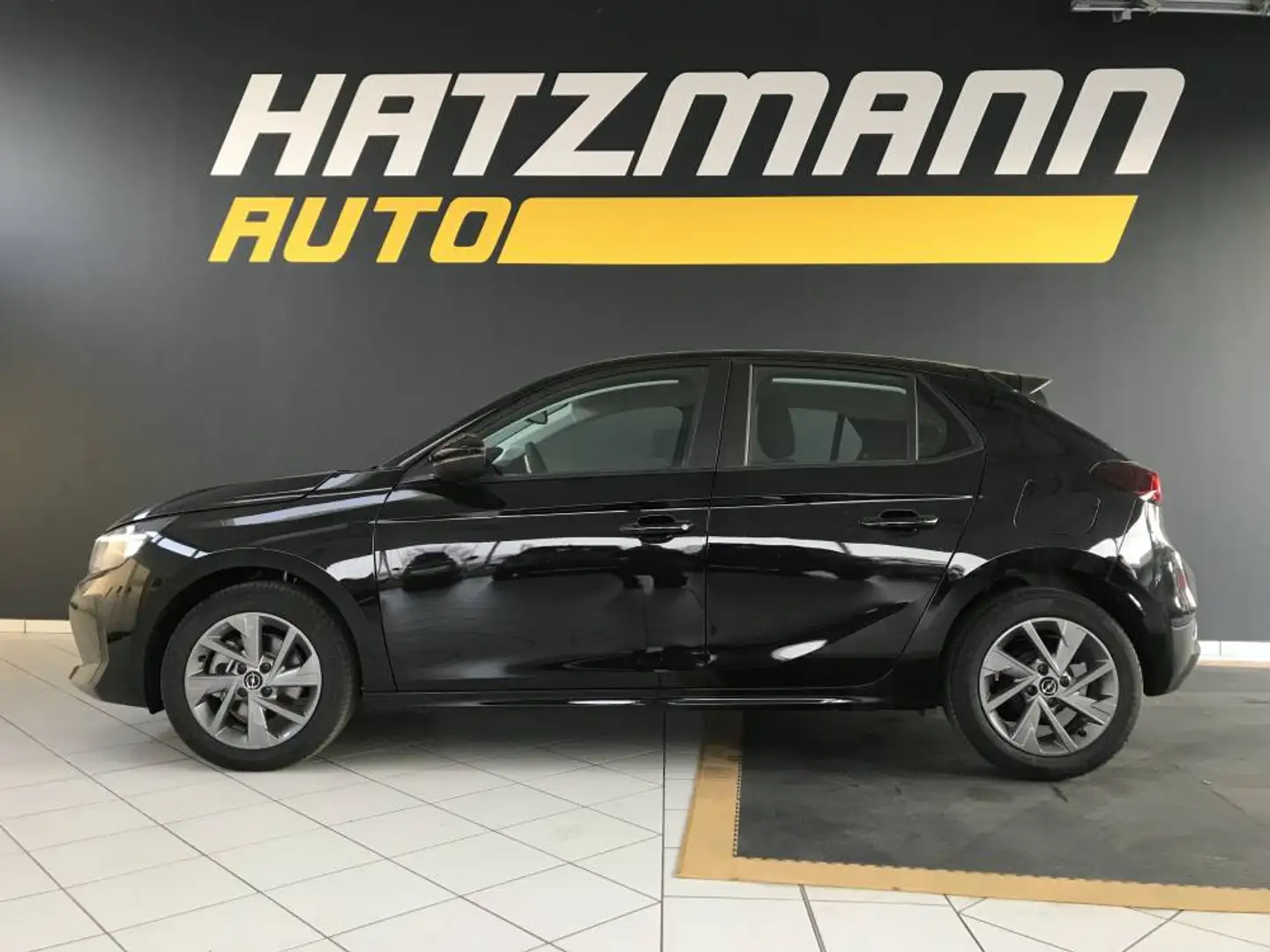 Opel Corsa CORSA F Edition 1,2 101PS 6 Gang Schalter Zwart - 1