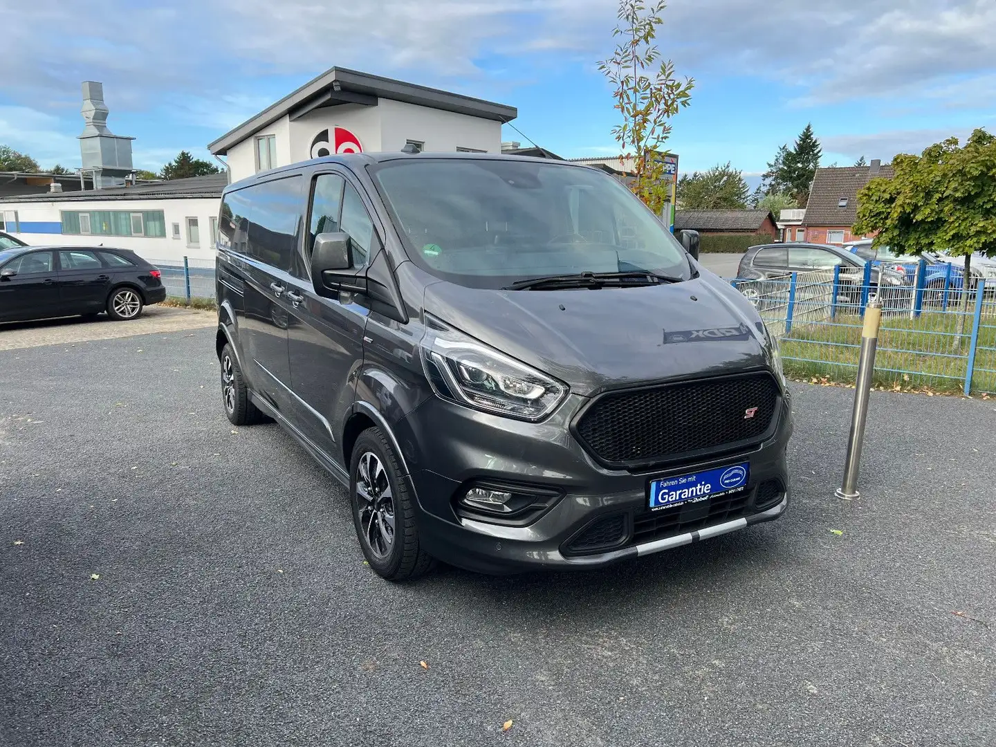 Ford Transit Custom Kasten 320 L2 Sport ST Grau - 1