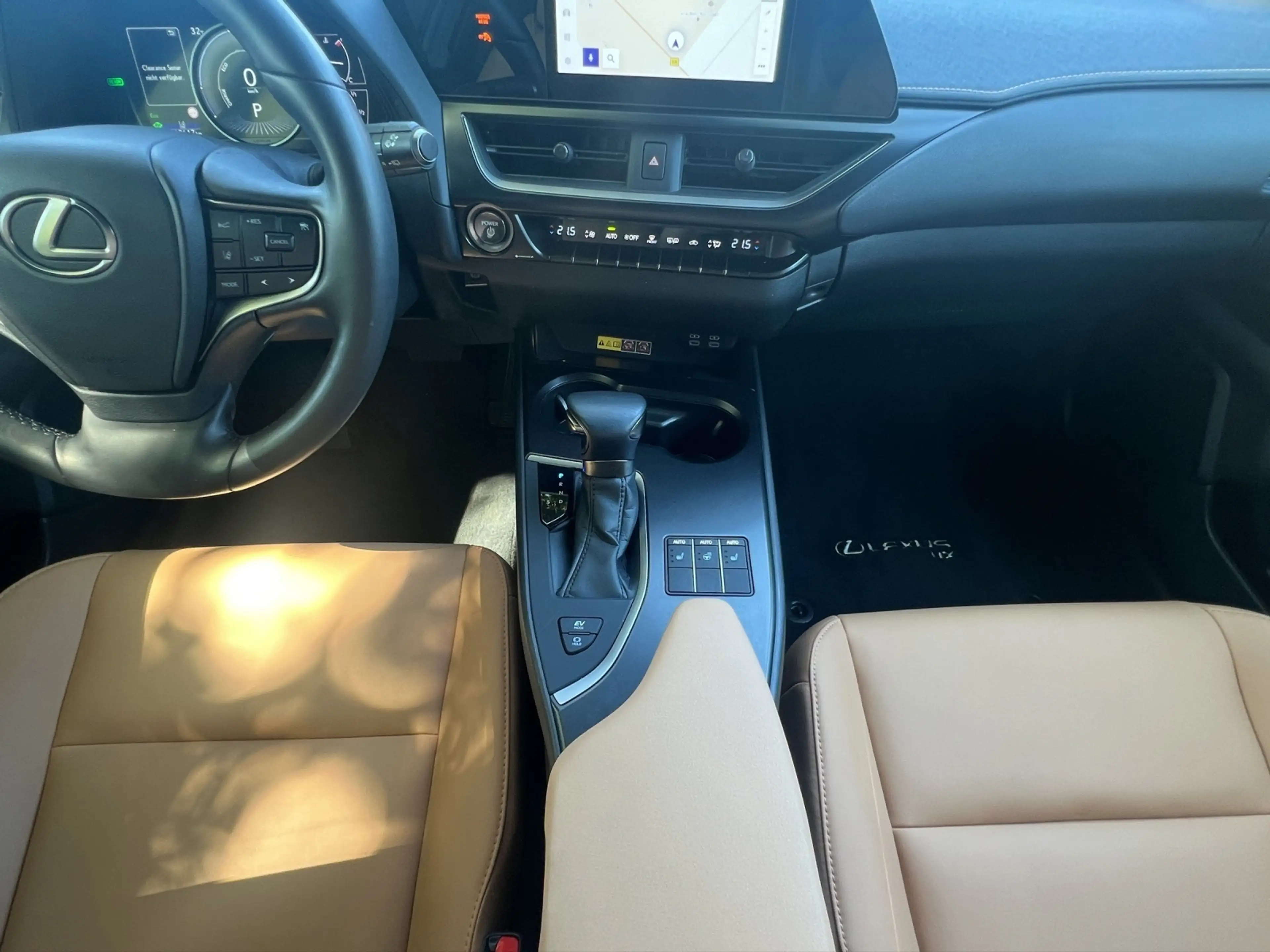 Lexus UX 250h 250 h F-Sport Design NAVI+CARPLAY+LENKRADH. — photo 14
