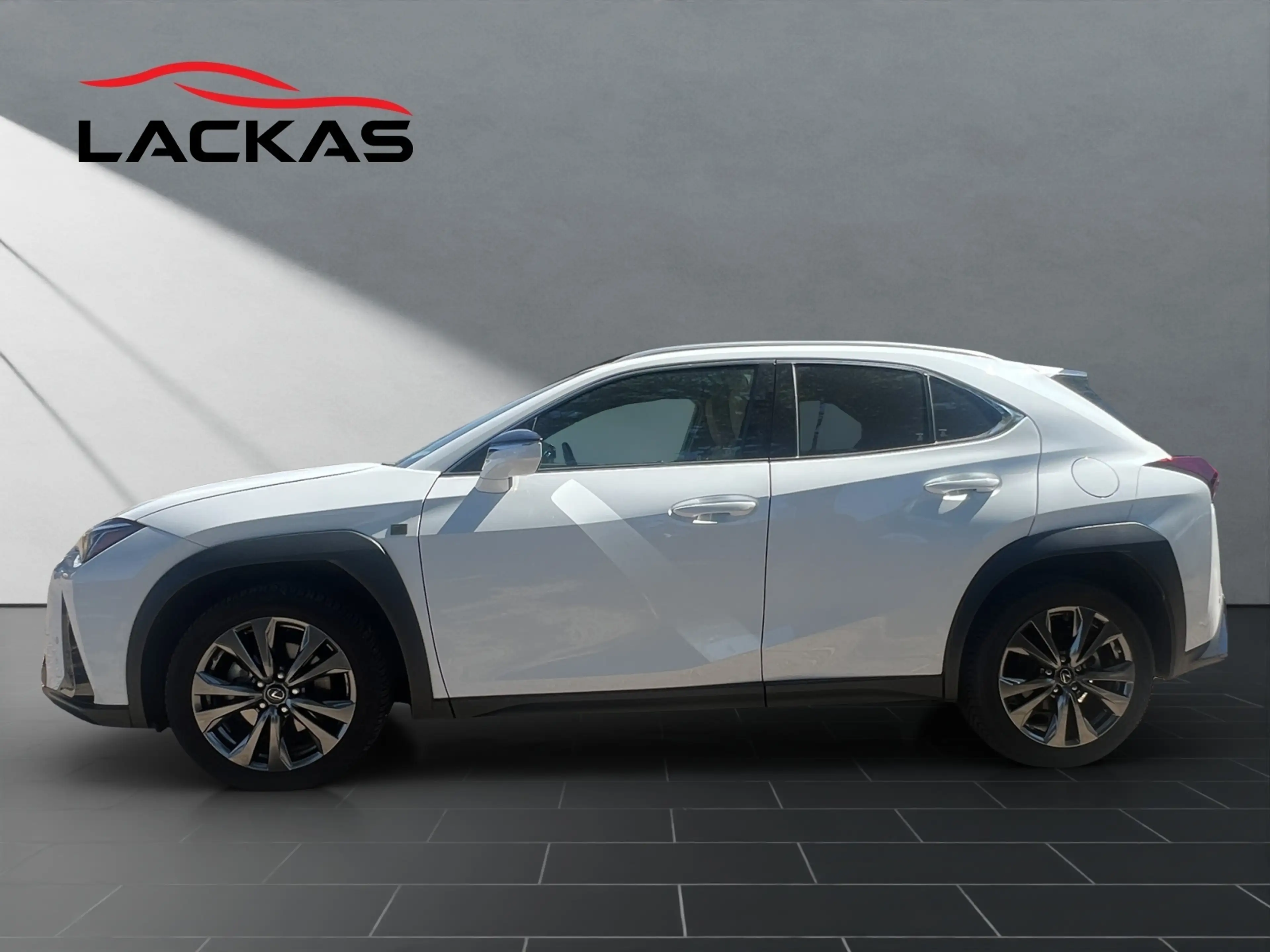 Lexus UX 250h 250 h F-Sport Design NAVI+CARPLAY+LENKRADH. — photo 2