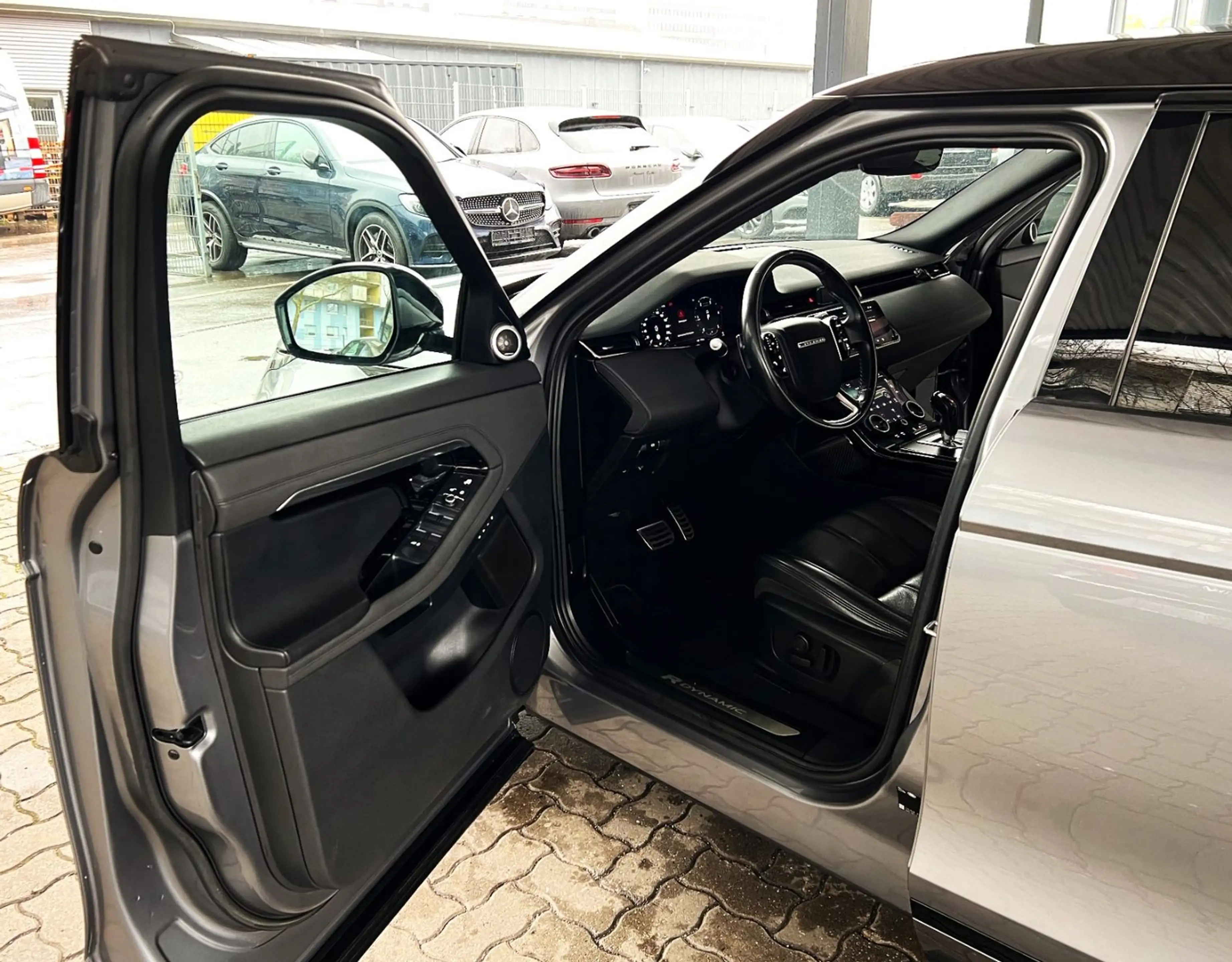 Land Rover Range Rover Evoque /R-Dynamic/SE/Leder/360°Kamera — photo 10