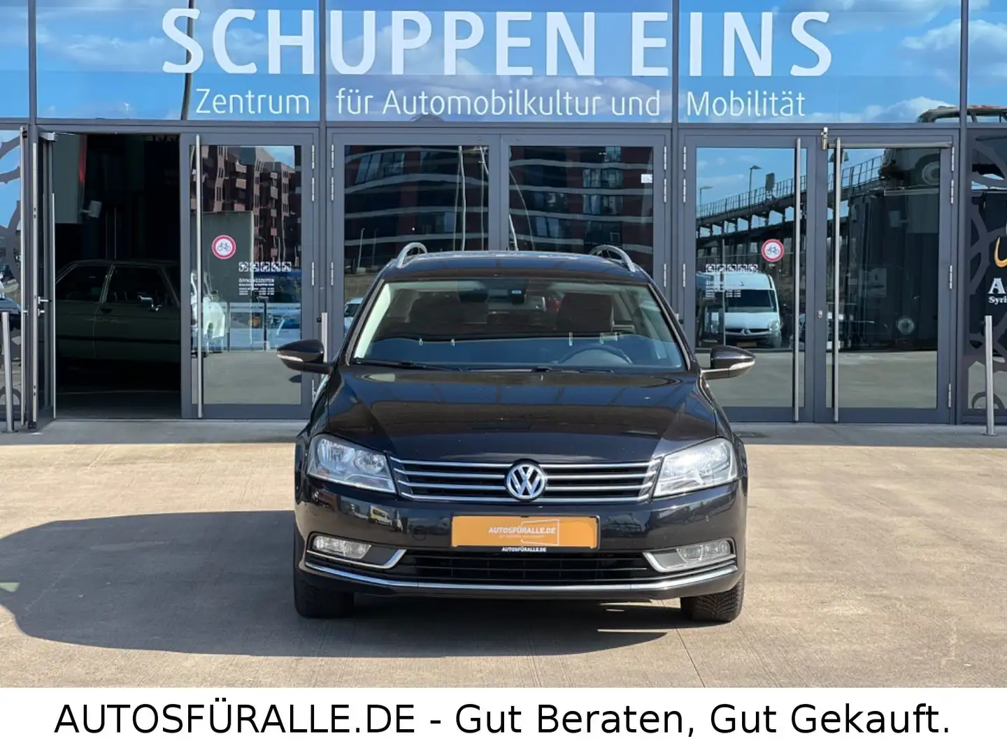 Volkswagen Passat Variant Passat*Variant*Comfortline*Autom.*AHK*SH*TOP! Schwarz - 2