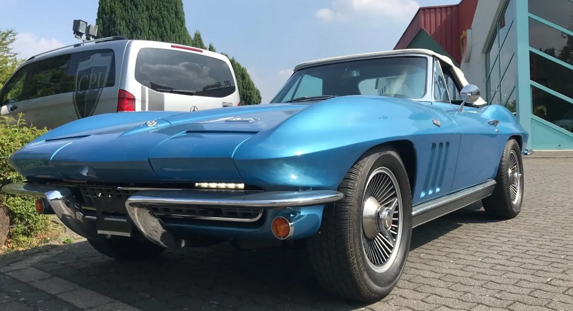 Corvette C2 Sting Ray komplett restauriert Niebieski - 2