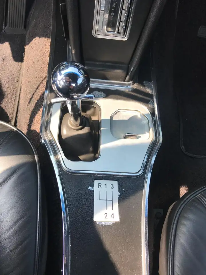 Corvette C2 Sting Ray komplett restauriert, foto 8