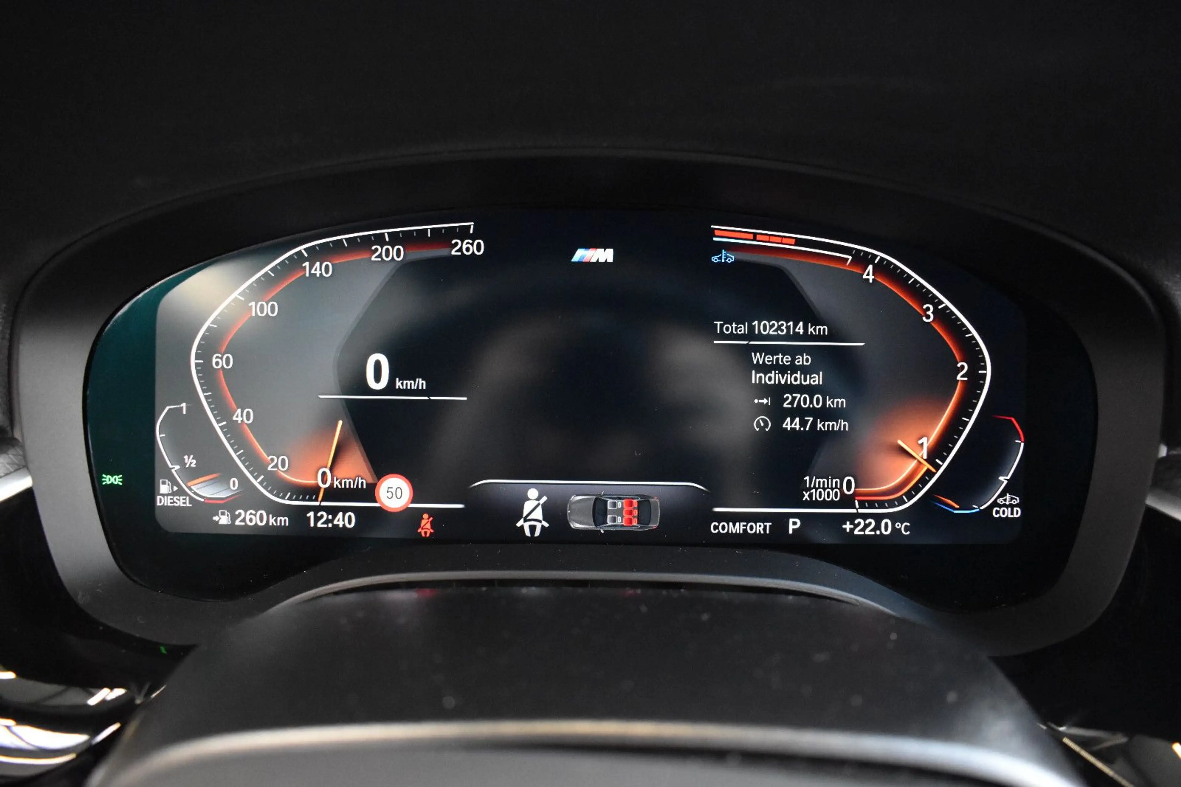 BMW 520 d Touring xDrive M-Sport LED~LiveCo~H&K~HuD — photo 15