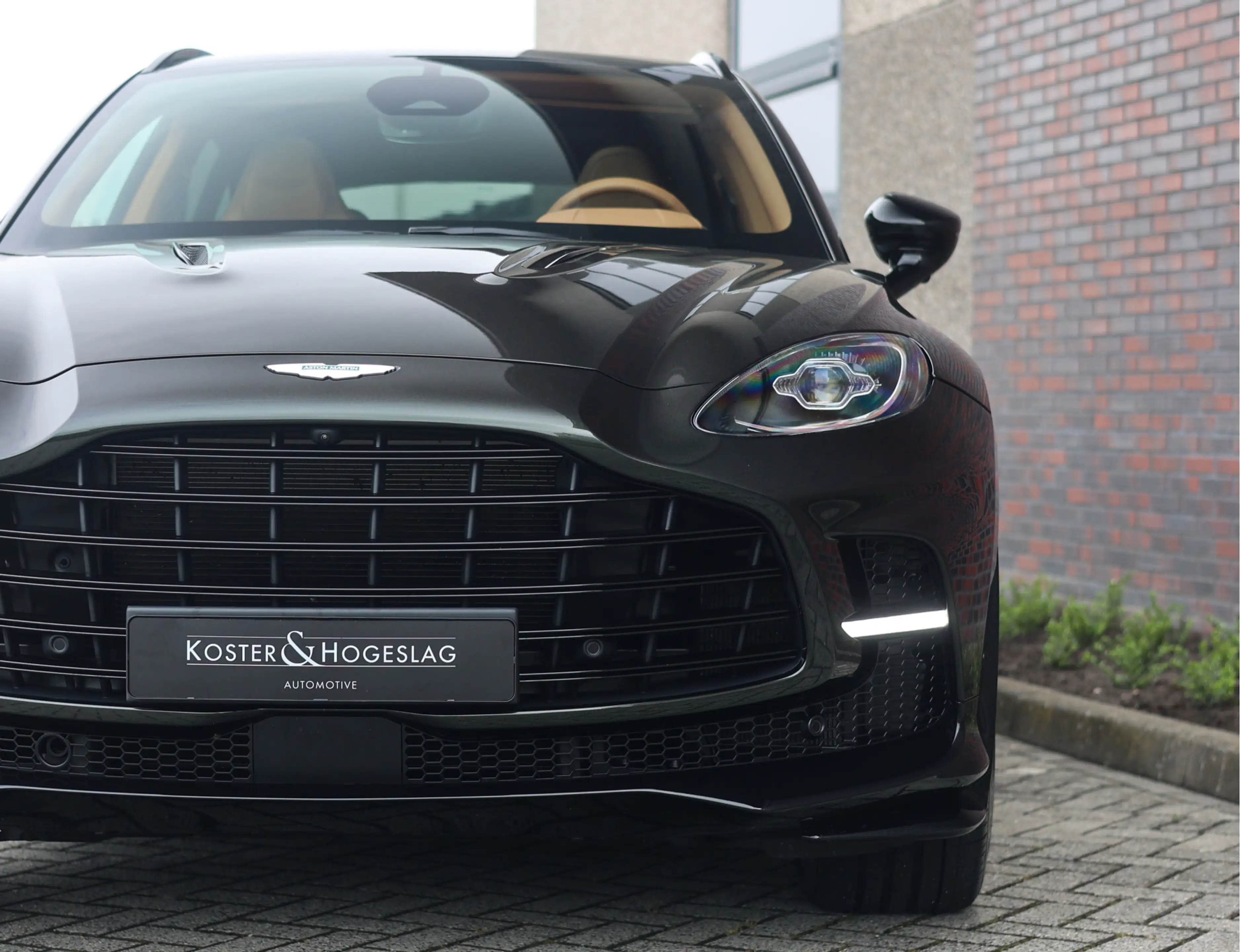Aston Martin DBX 4.0 V8 707 | Minotaur Green - Nieuwstaat! — photo 12