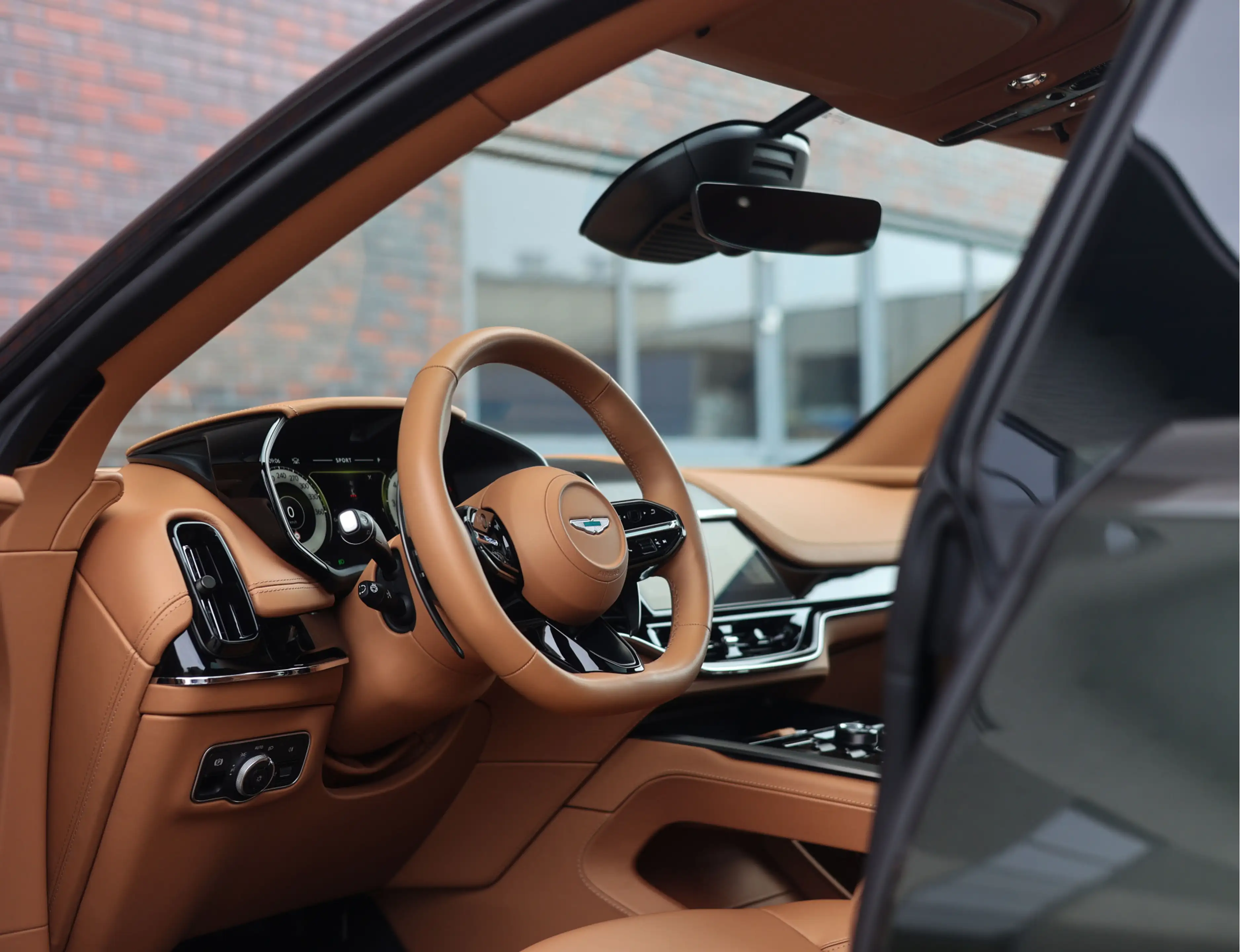 Aston Martin DBX 4.0 V8 707 | Minotaur Green - Nieuwstaat! — photo 33
