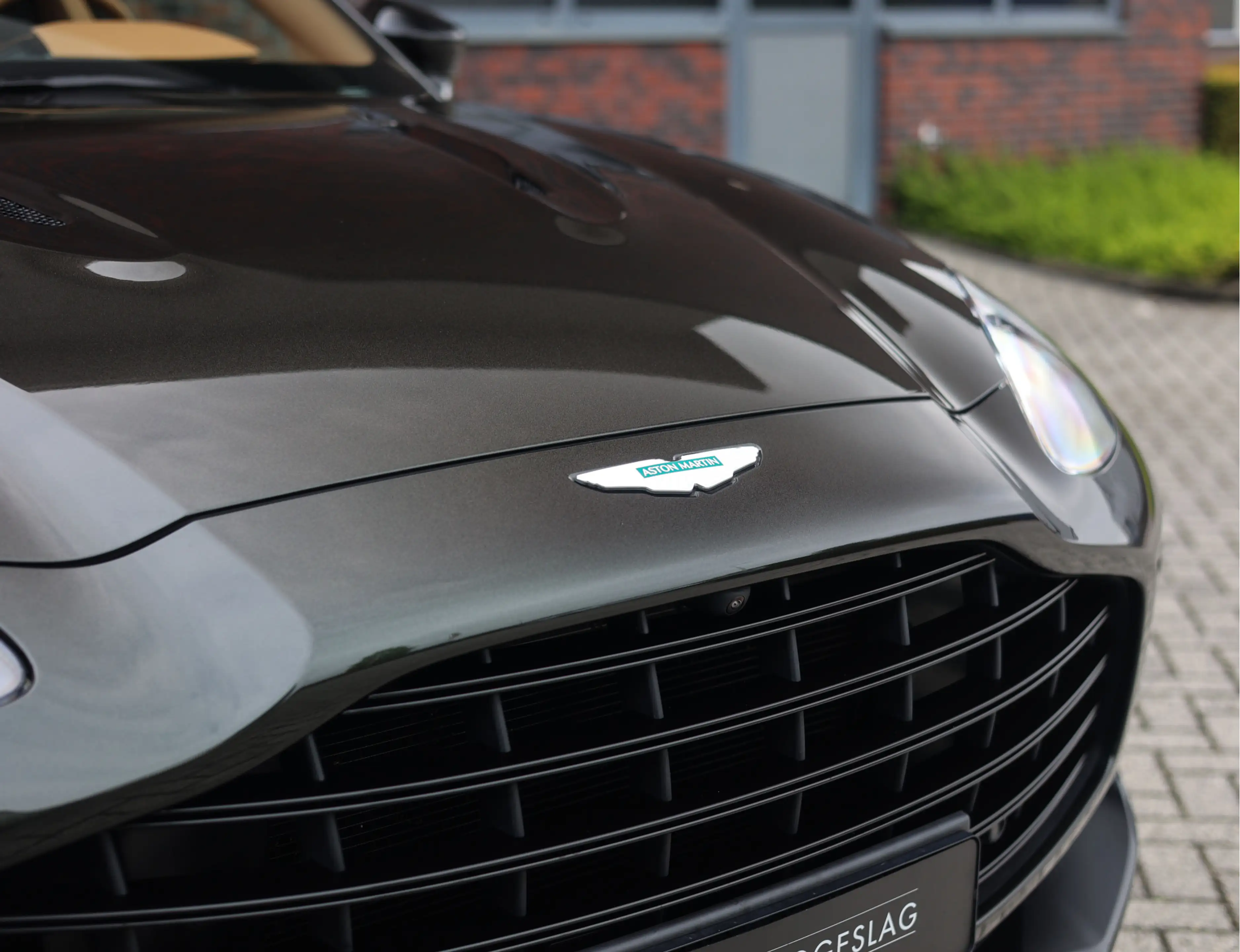 Aston Martin DBX 4.0 V8 707 | Minotaur Green - Nieuwstaat! — photo 9