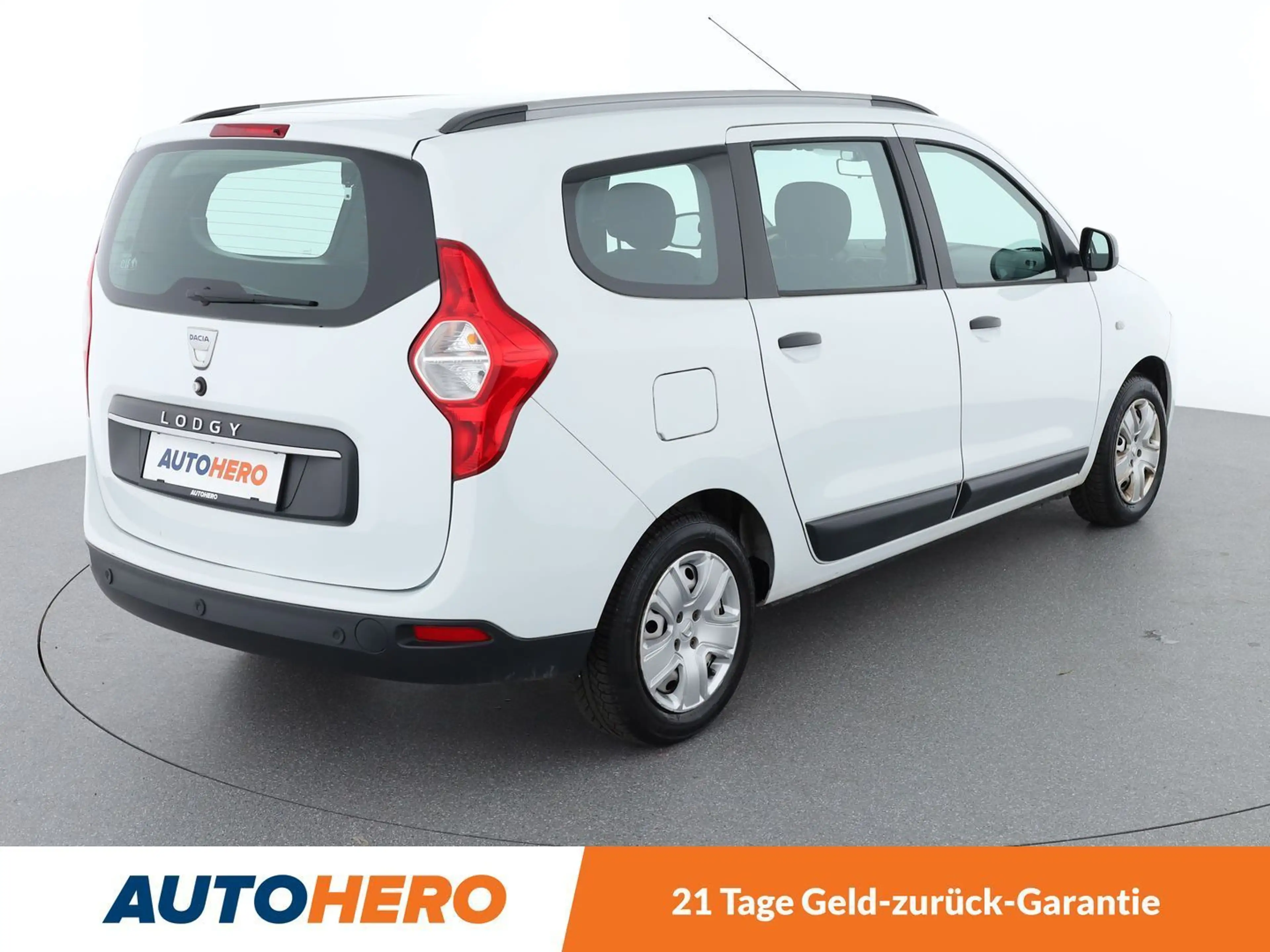 Dacia Lodgy 1.6 SCe Comfort *TEMPO*LIM*KLIMA*PDC* — photo 6