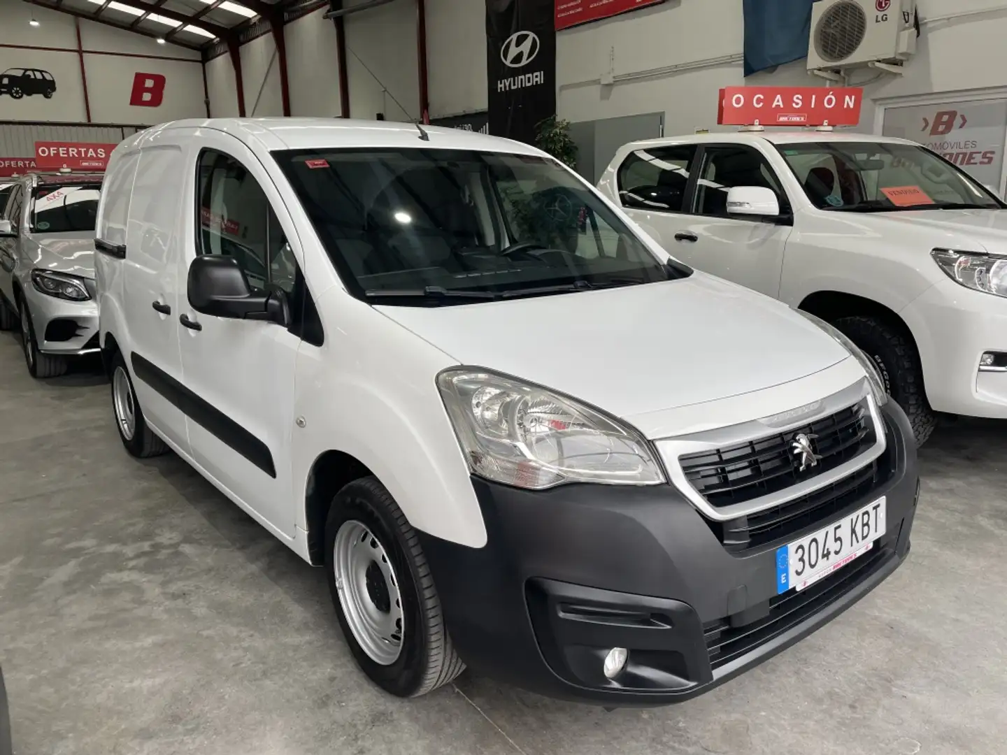 Peugeot Partner Furgón 1.6BlueHDI Confort L1 100 Blanc - 2