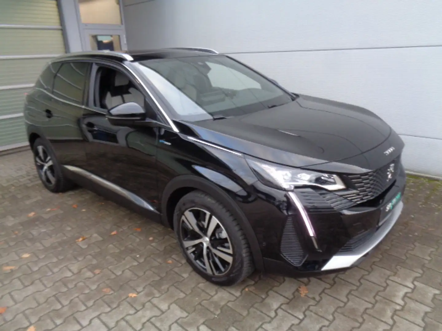 Peugeot 3008 Hybrid 225 e-EAT8 GT Schiebed., AHK, 7,4 OBC Noir - 2