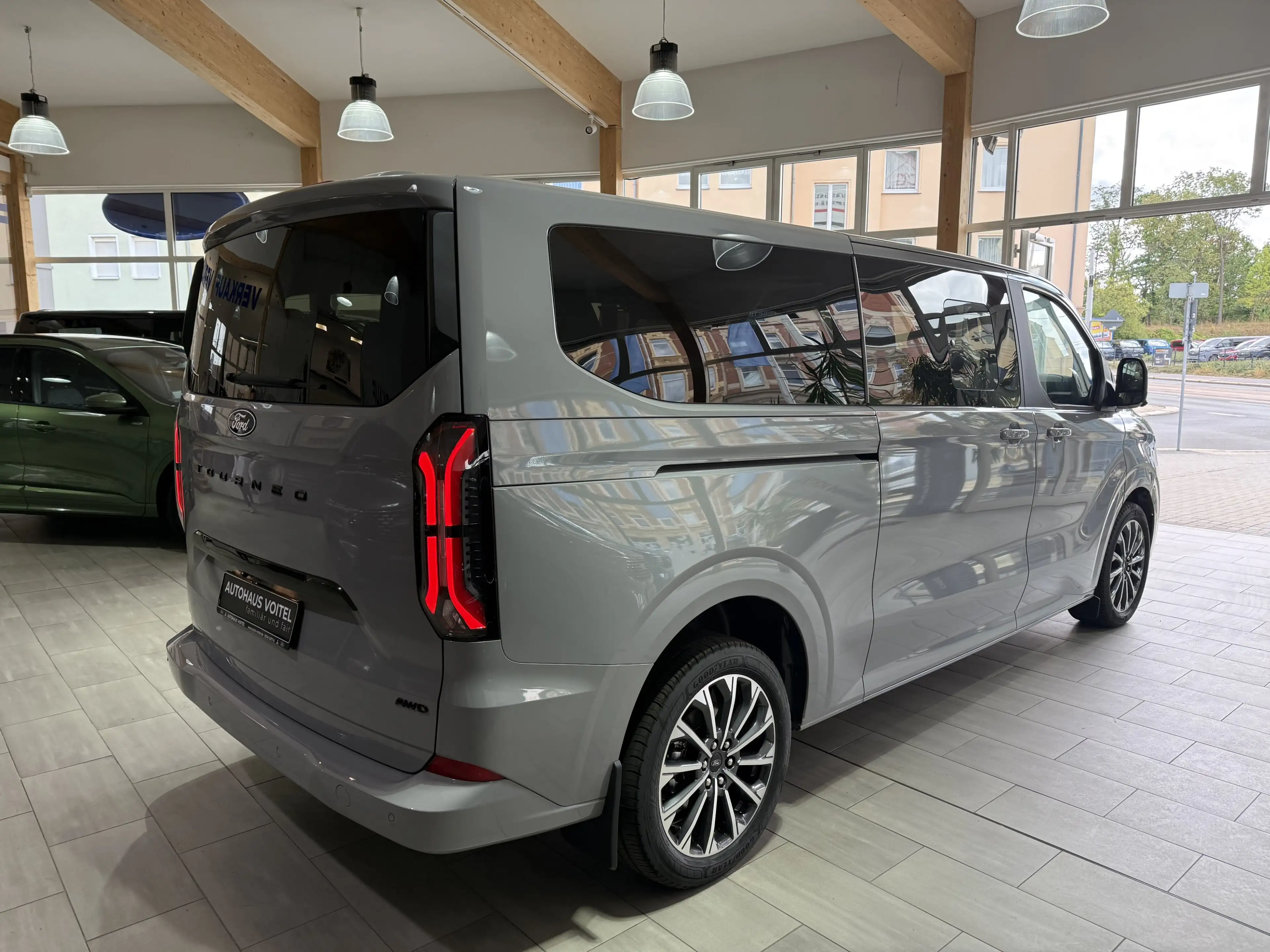 Ford Tourneo Custom Titanium X L2 AWD elek. AHK / B&O / Standheizung — photo 5