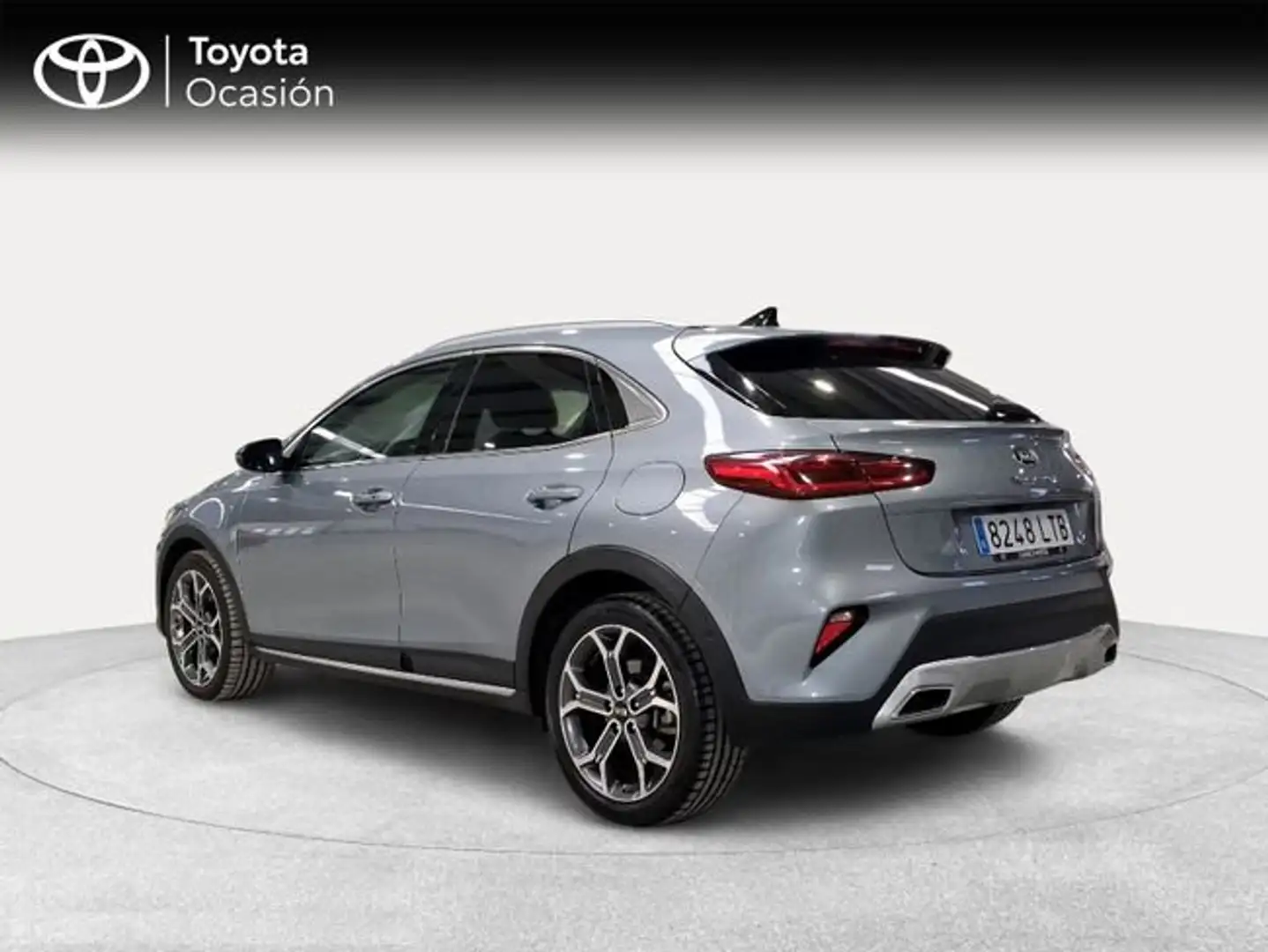 Kia XCeed 1.6 MHEV iMT Emotion 100kW (136CV) Blau - 2