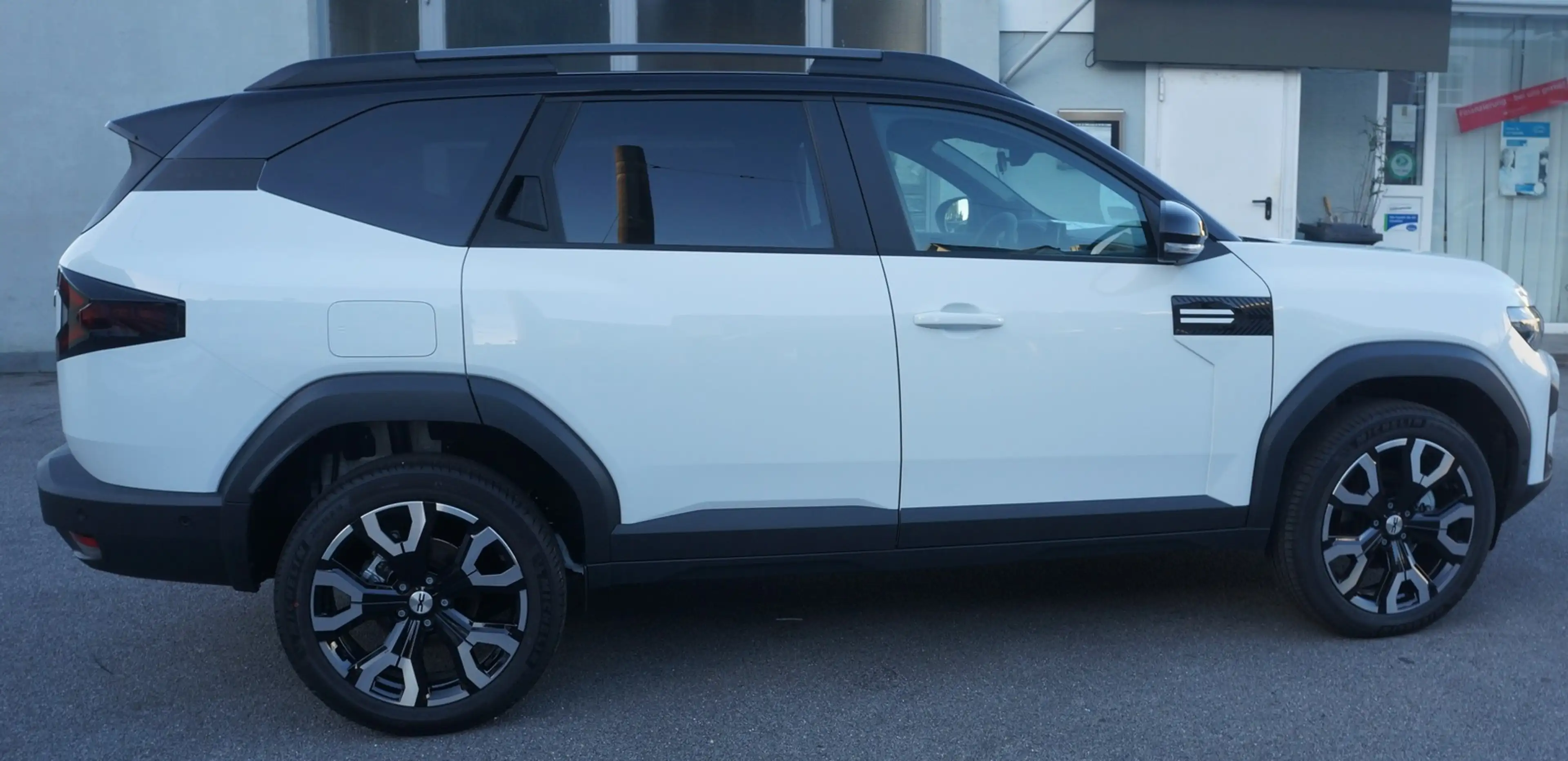 Dacia Bigster Journey+ mildHybrid 140 *NAV+4xCAM TOTWinkelw.  2 — photo 10