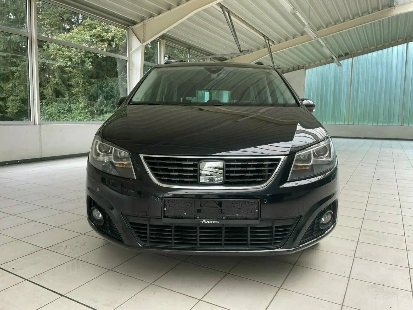 SEAT Alhambra Style Schwarz - 2