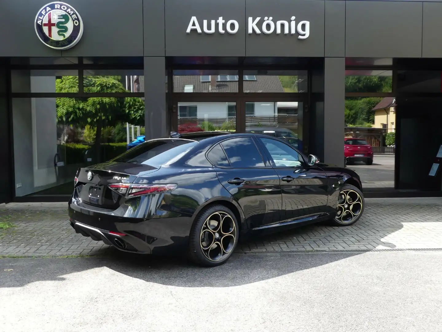 Alfa Romeo Giulia Intensa 2.0 Turbo 16V AT8-Q4 Negro - 2