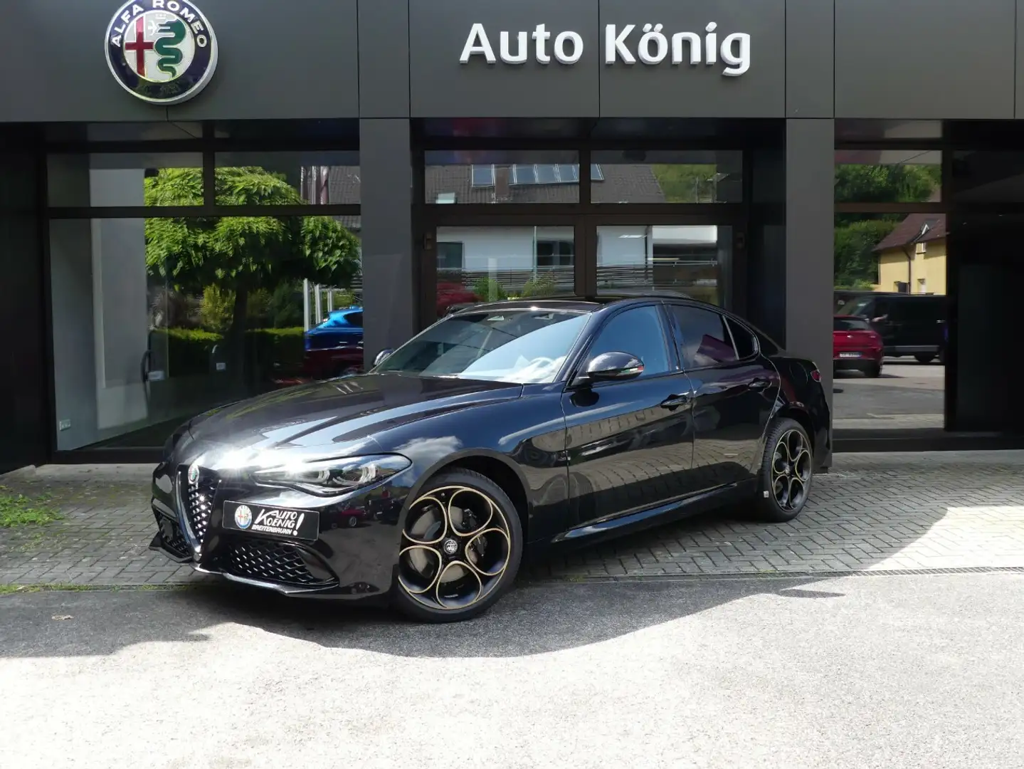 Alfa Romeo Giulia Intensa 2.0 Turbo 16V AT8-Q4 Negro - 1