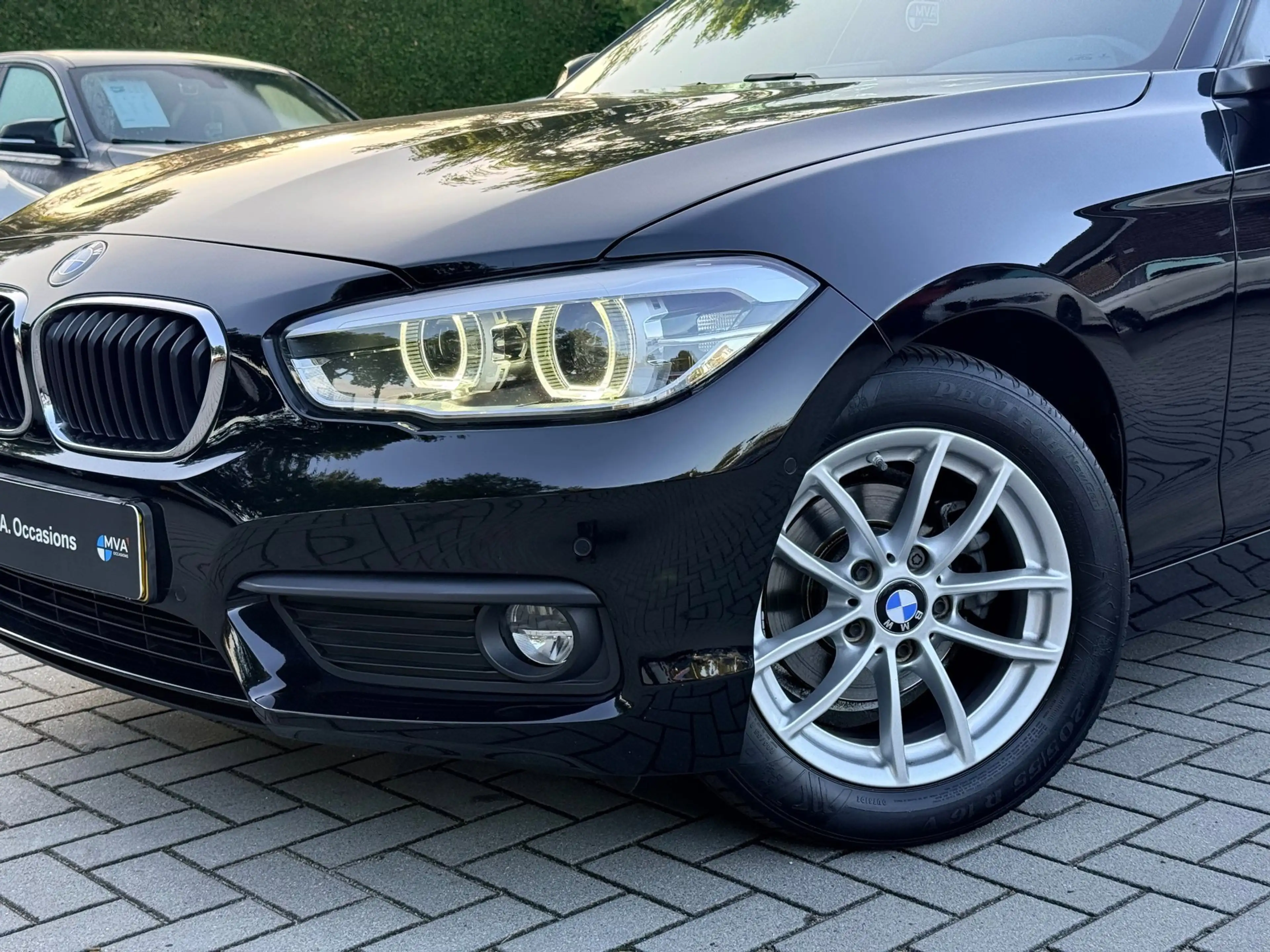 BMW 118 1-serie 118i Corporate Lease Executive|Nieuwe Turb — photo 3