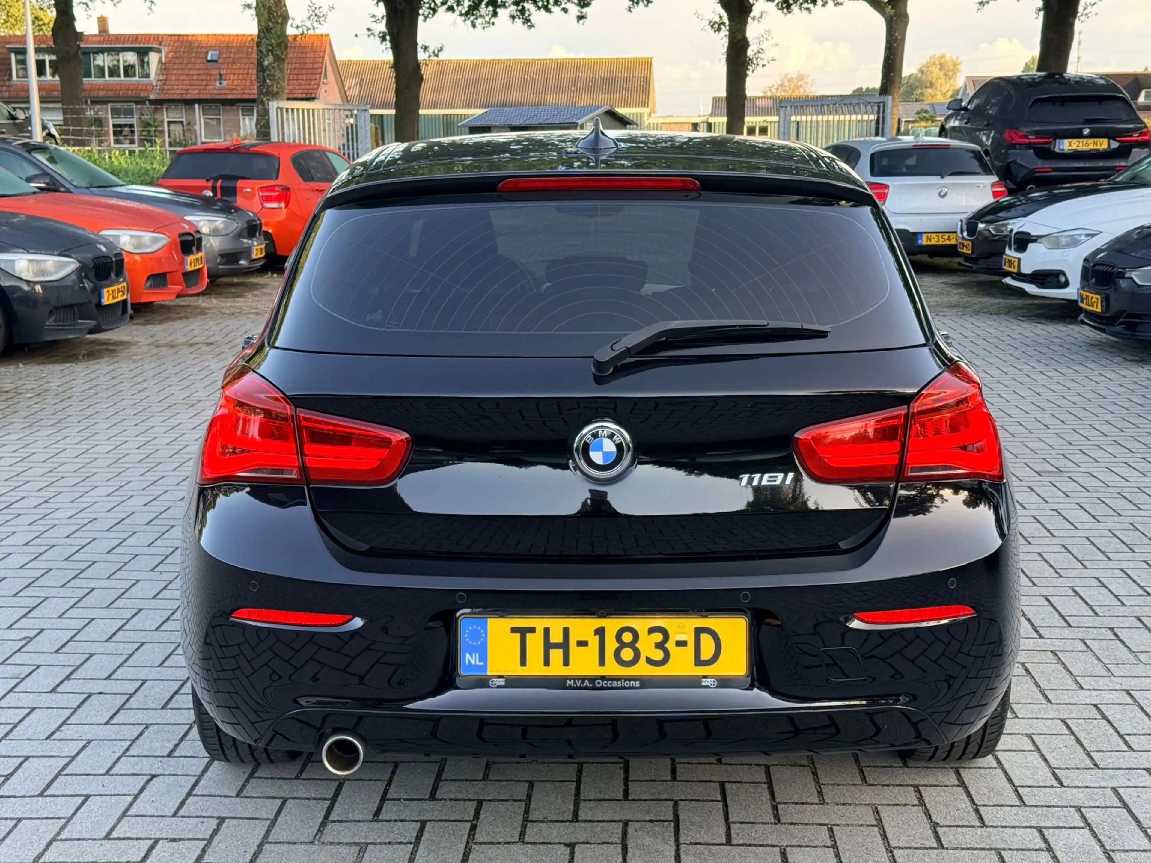 BMW 118 1-serie 118i Corporate Lease Executive|Nieuwe Turb — photo 8