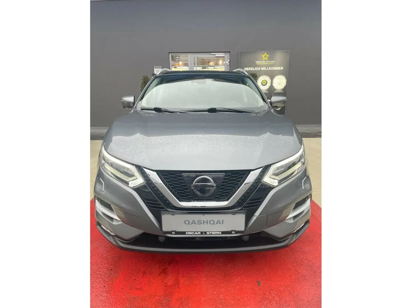 Nissan Qashqai Tekna 1,6 Diesel Automatik Grau - 2