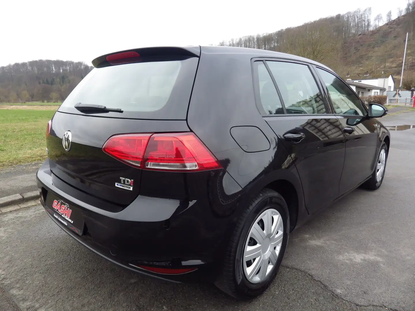Volkswagen Golf Trendline BMT Noir - 1