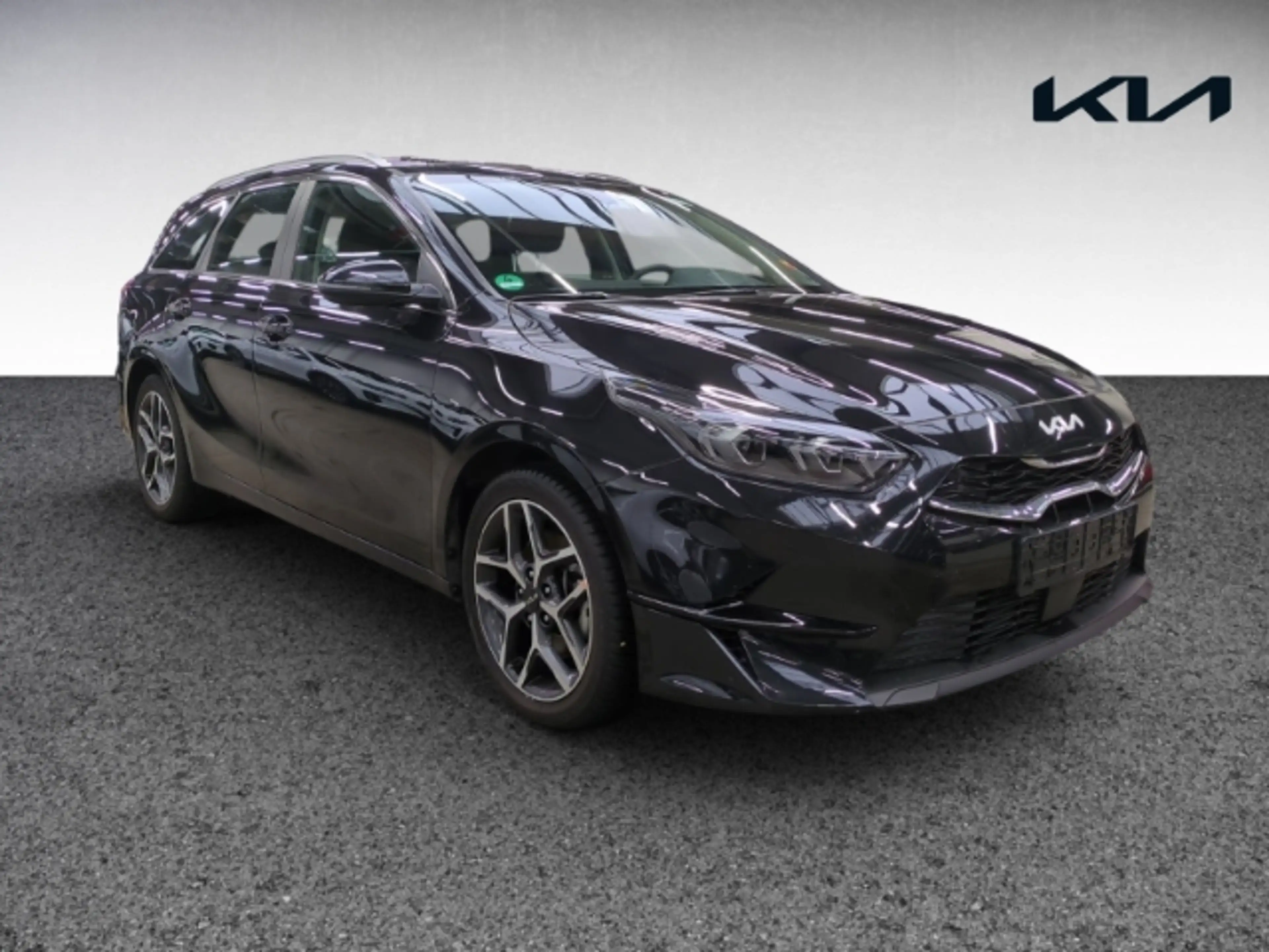 Kia Ceed / cee'd Sportswagon Spirit 1.5T NAVI,CARPLAY,KAMERA — photo 3