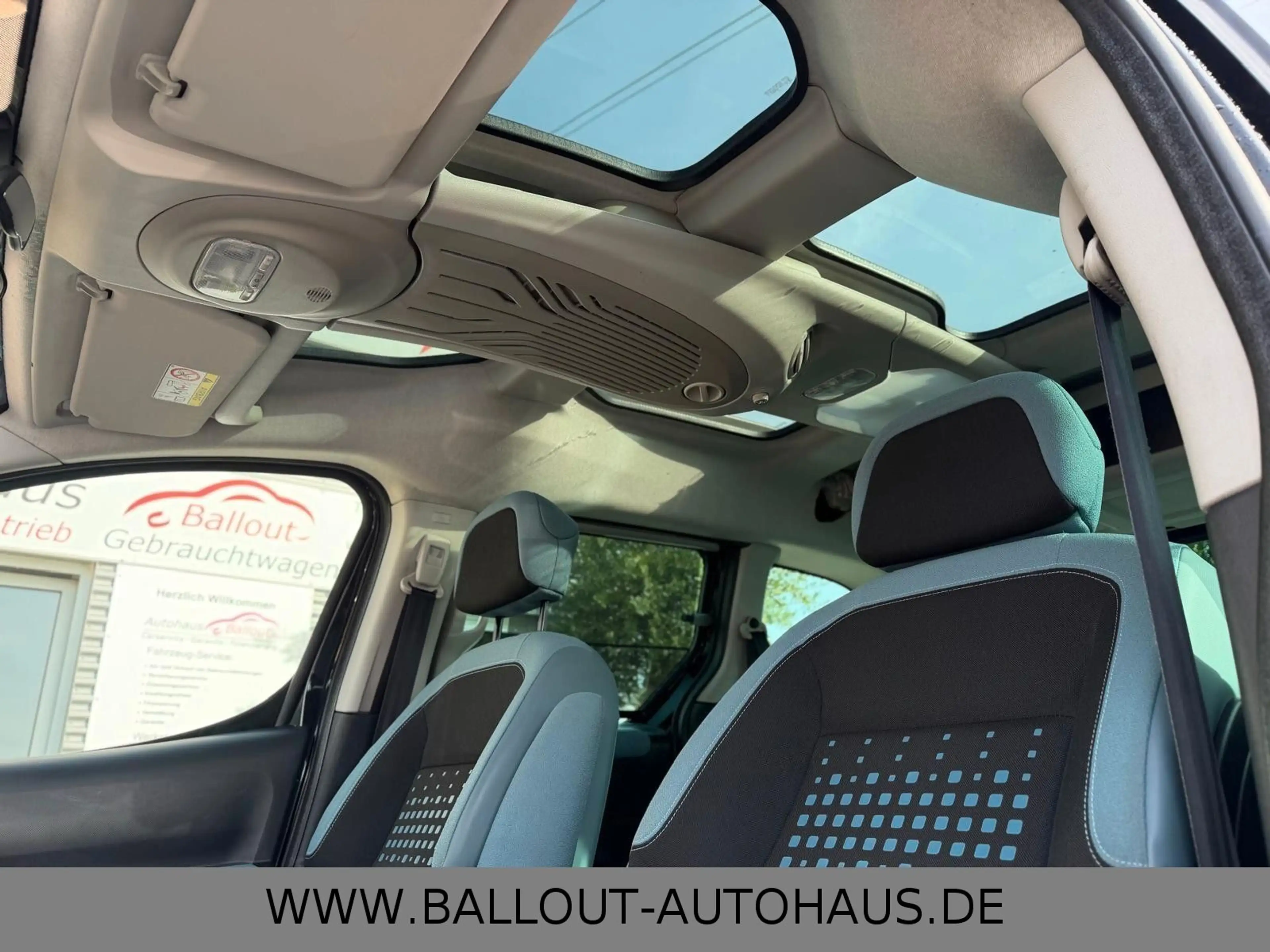 Citroen Berlingo Kombi Selection*AHK*TEMPO*PANO*NAVI*SHZ — photo 9