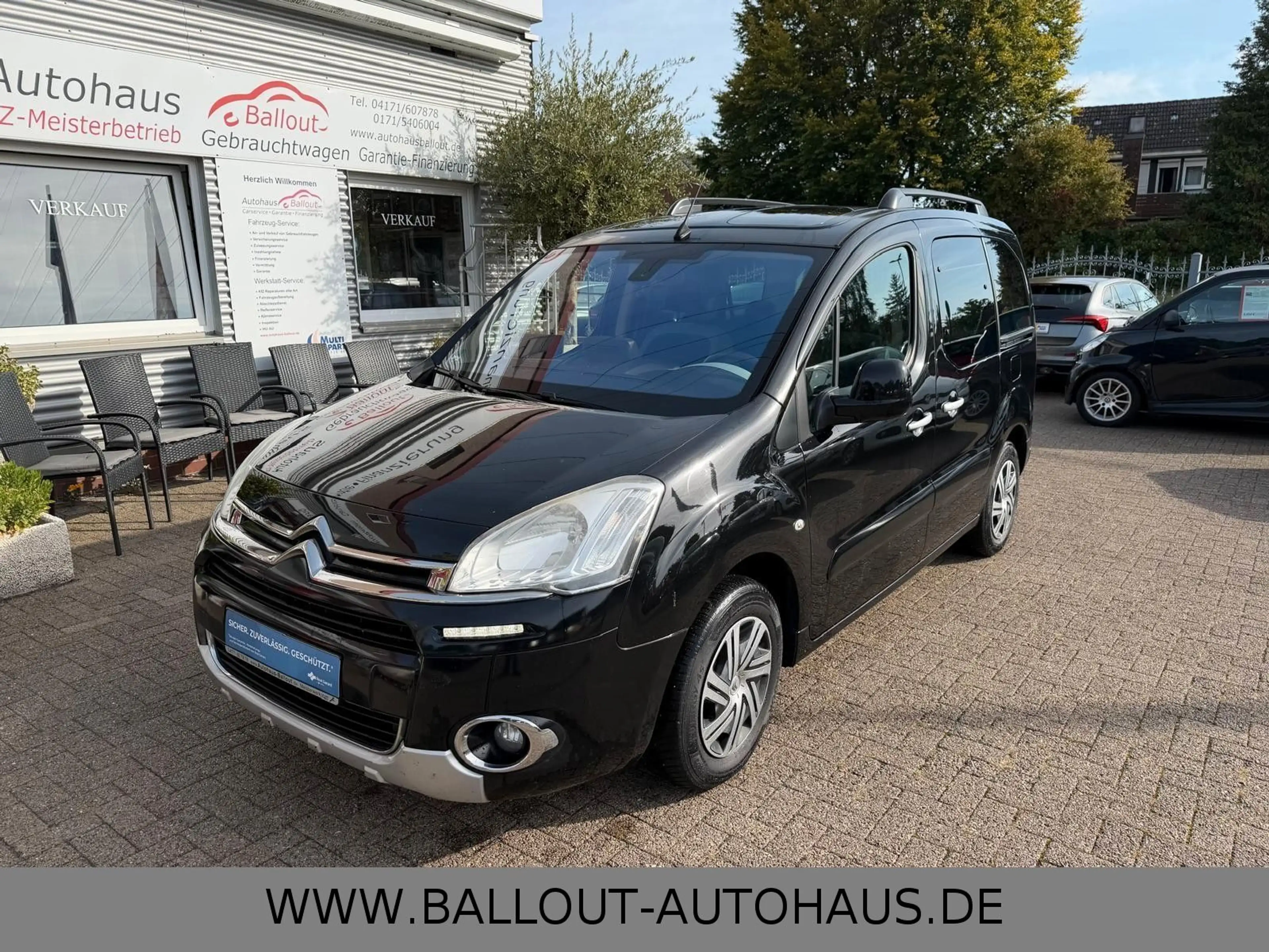 Citroen Berlingo Kombi Selection*AHK*TEMPO*PANO*NAVI*SHZ — photo 2