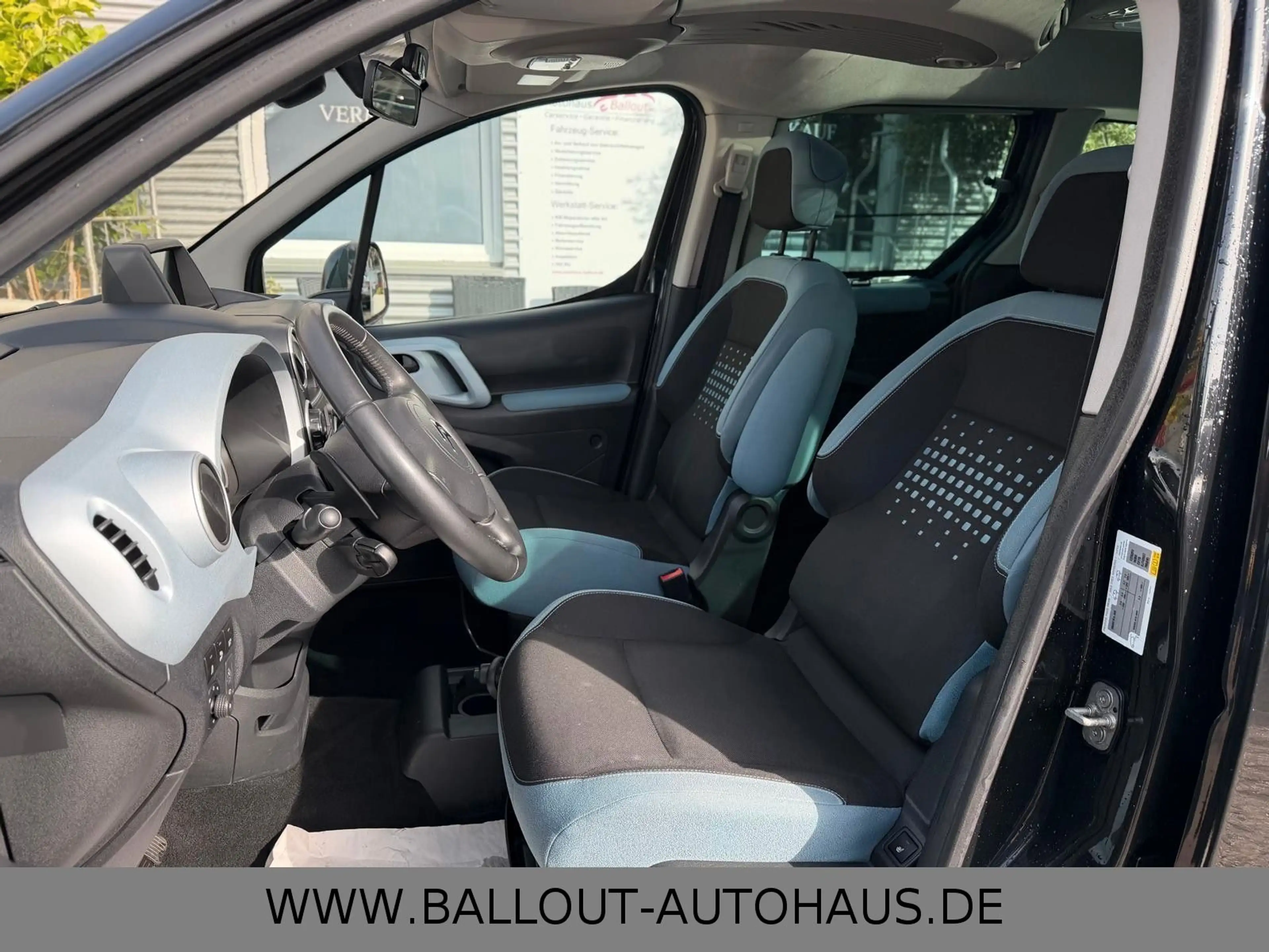 Citroen Berlingo Kombi Selection*AHK*TEMPO*PANO*NAVI*SHZ — photo 11