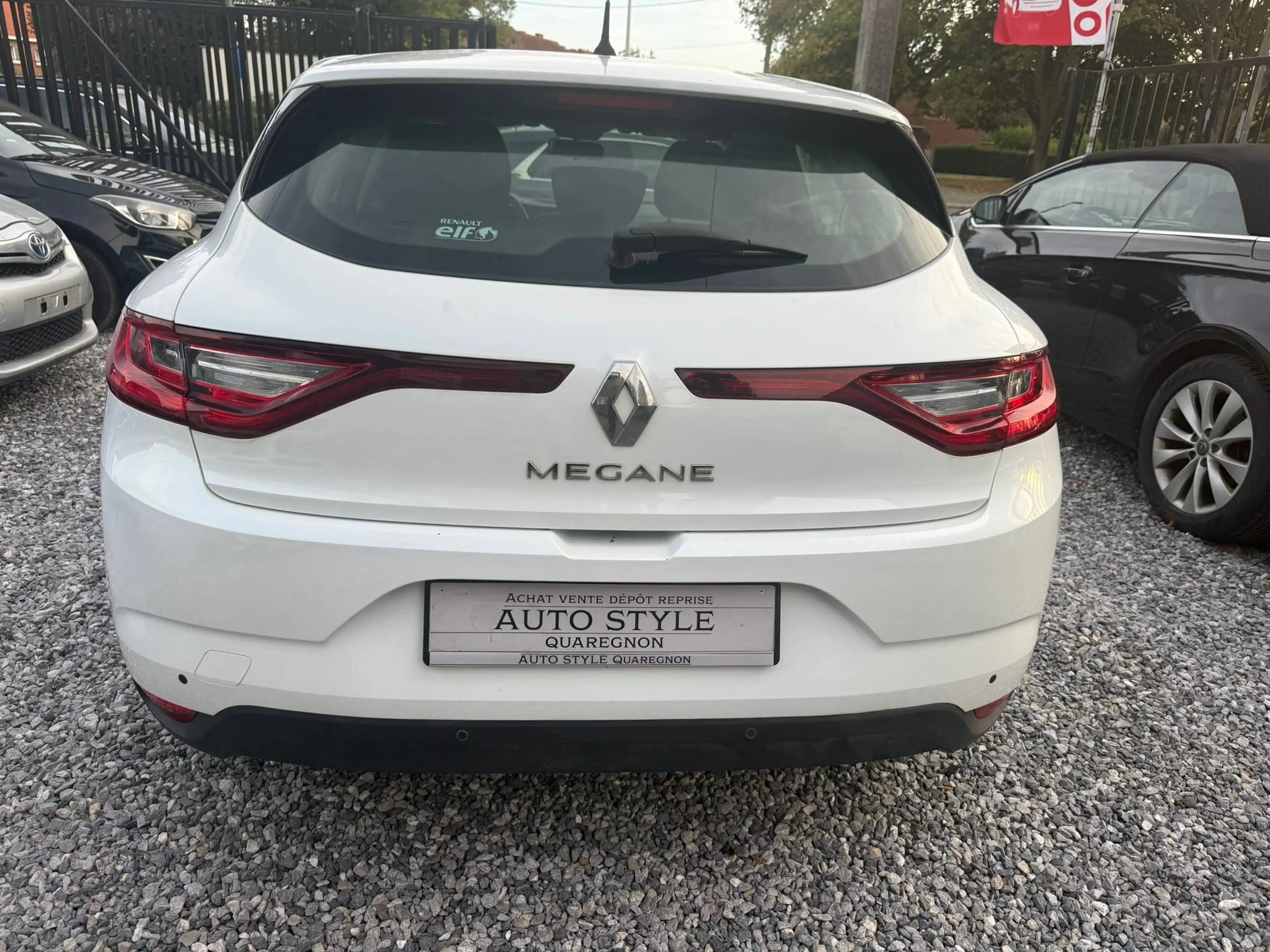 Renault Megane Megane 1.5 dCi/CLIM/PDC/REGULATEUR — photo 6