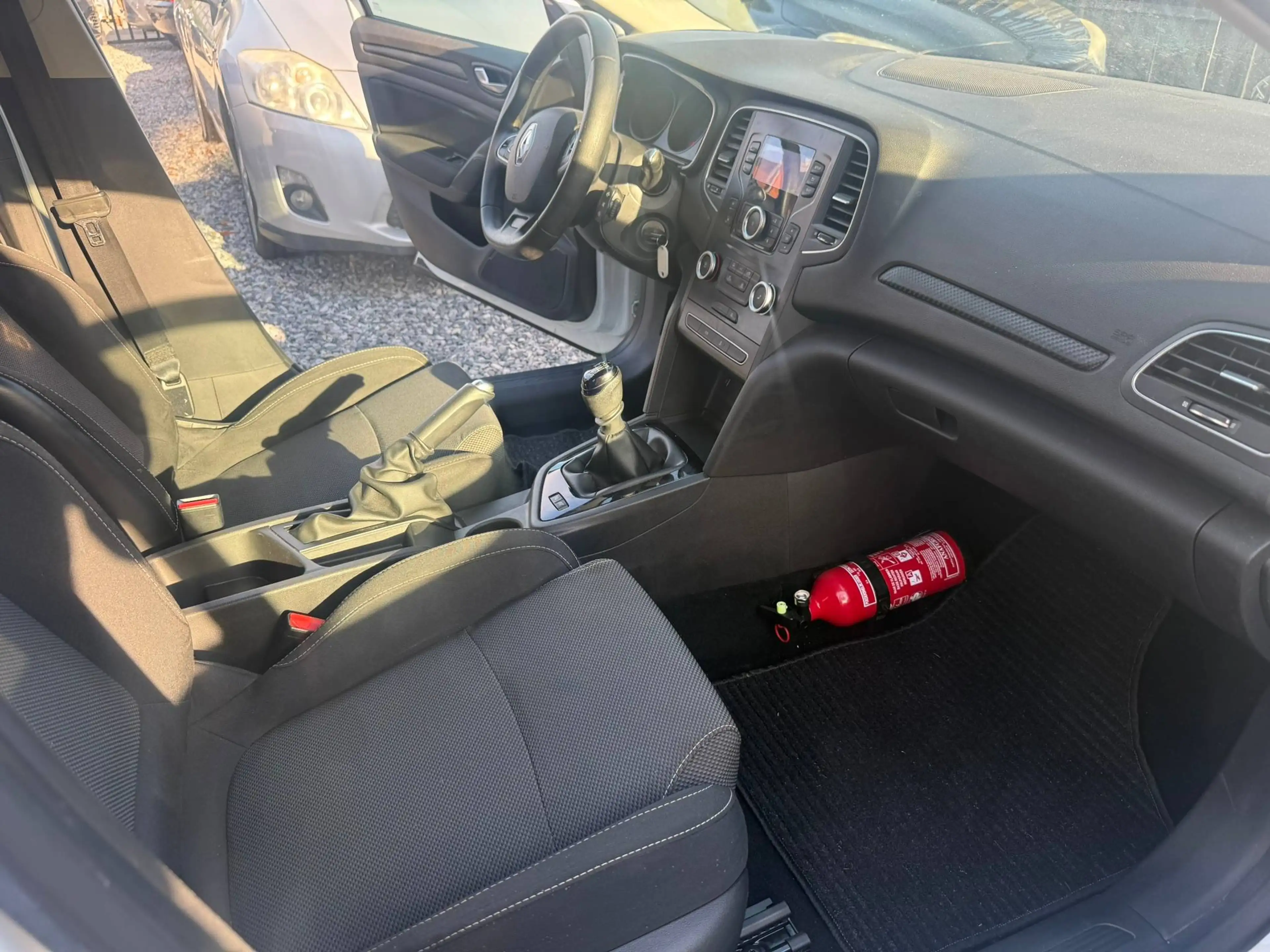 Renault Megane Megane 1.5 dCi/CLIM/PDC/REGULATEUR — photo 11
