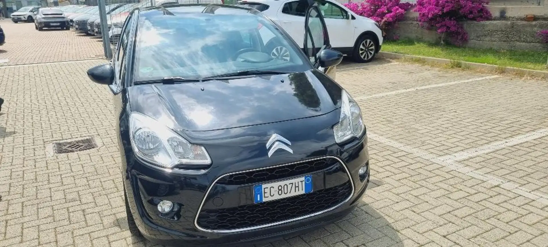 Citroen C3 1.6 HDi 90 Exclusive Style Grau - 1