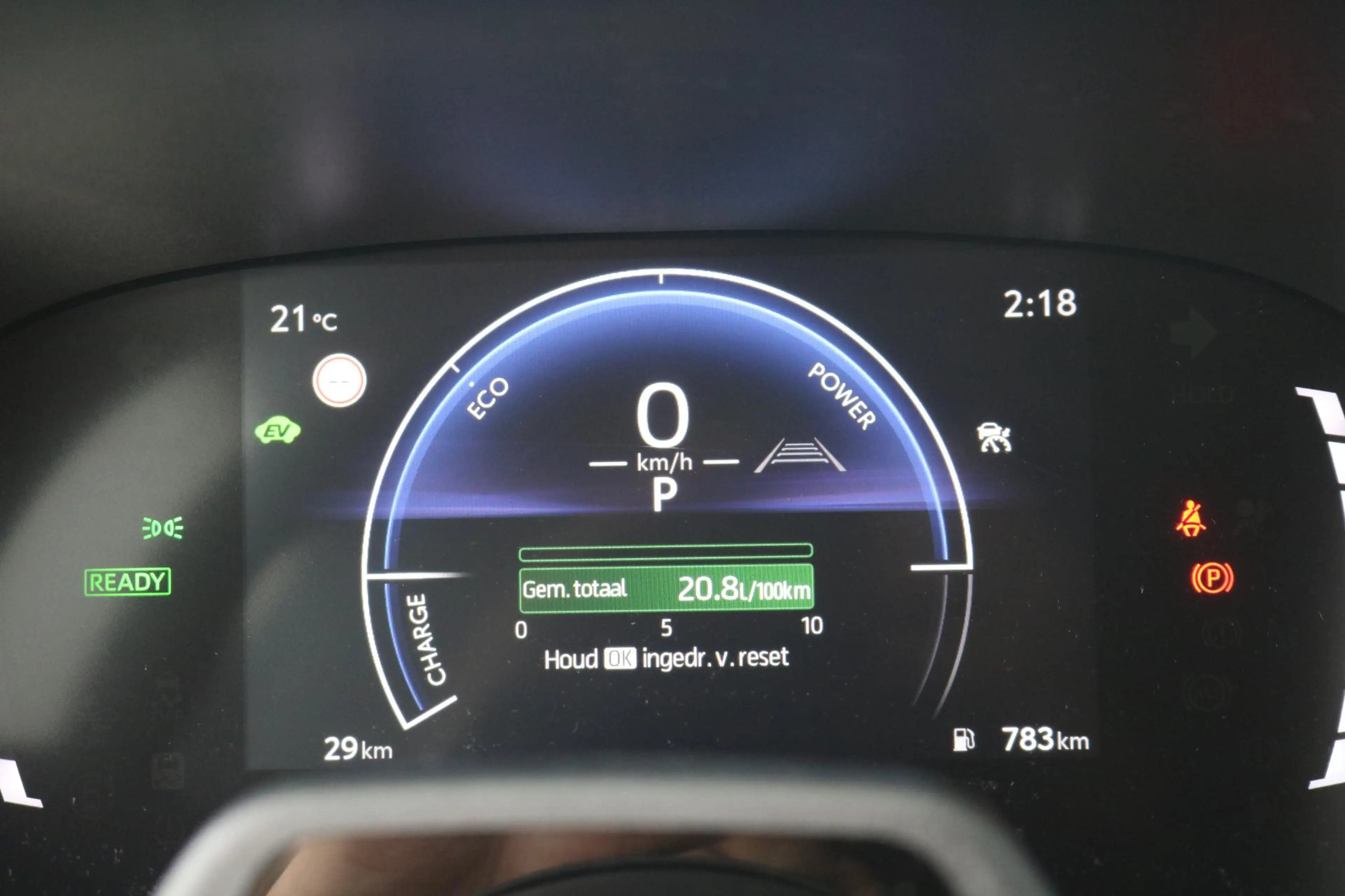 Toyota Yaris 1.5 Hybrid 115 Dynamic Keyless entree, apple andro — photo 14