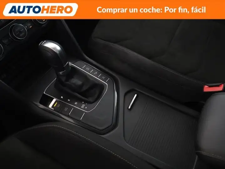 Volkswagen Tiguan 2017, foto 30