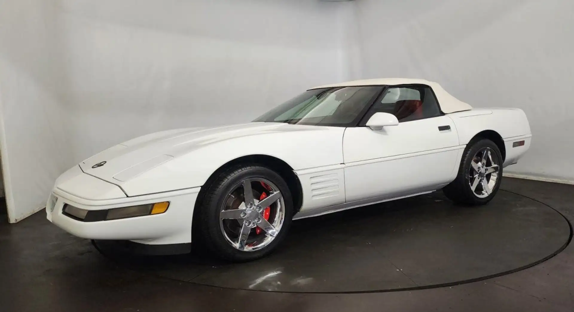 Chevrolet Corvette cabriolet Белый - 2
